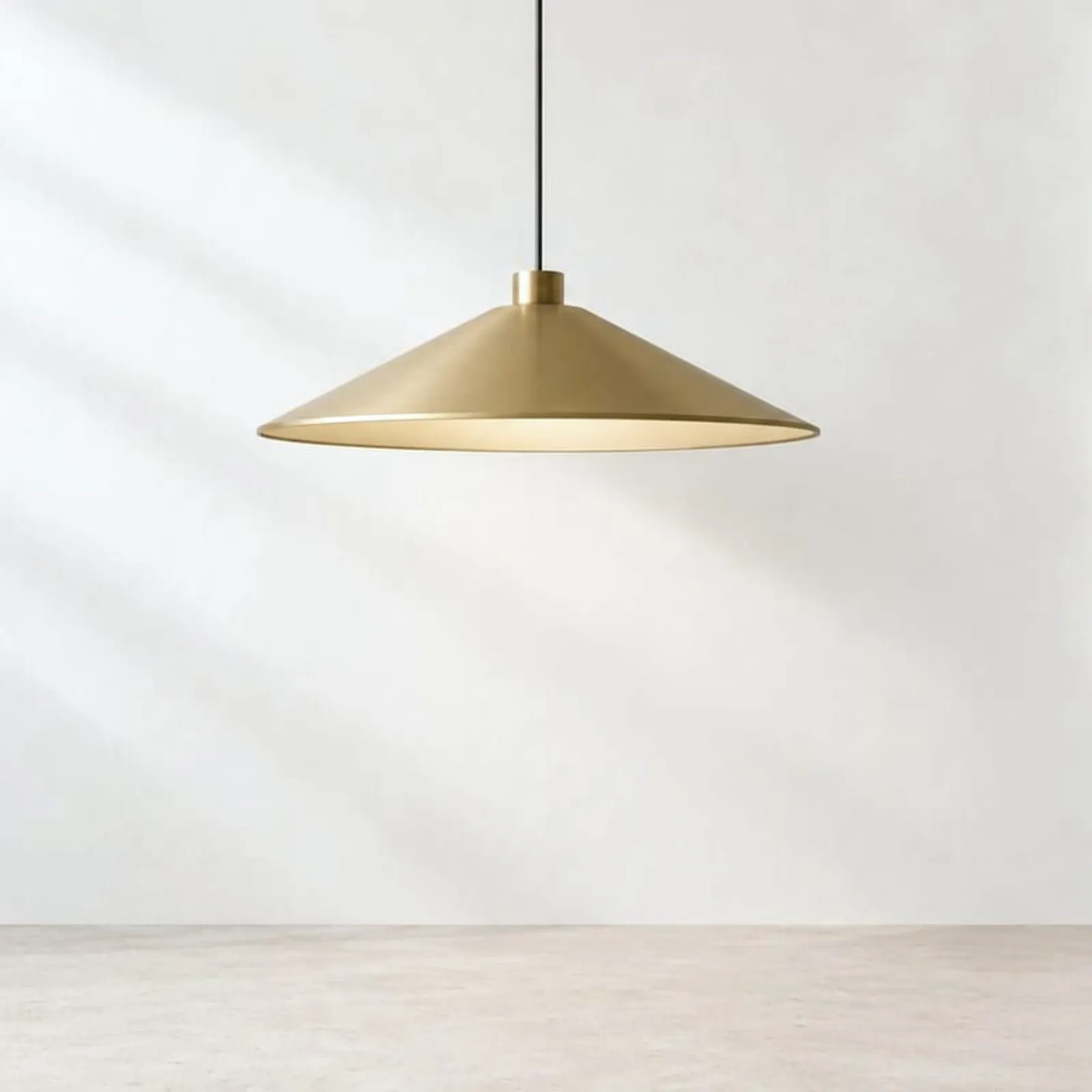 Taklampa Hassel Ockra IV - miniatyr 1