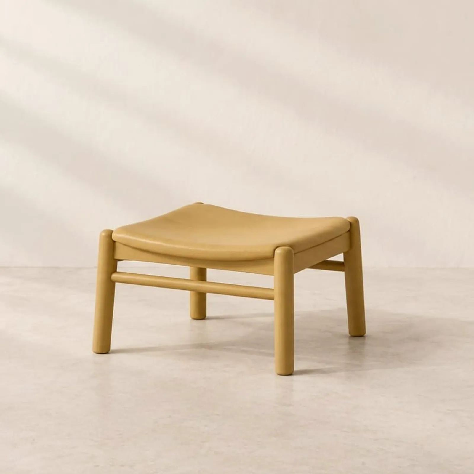 Tabouret Alm ocre III - miniature 1