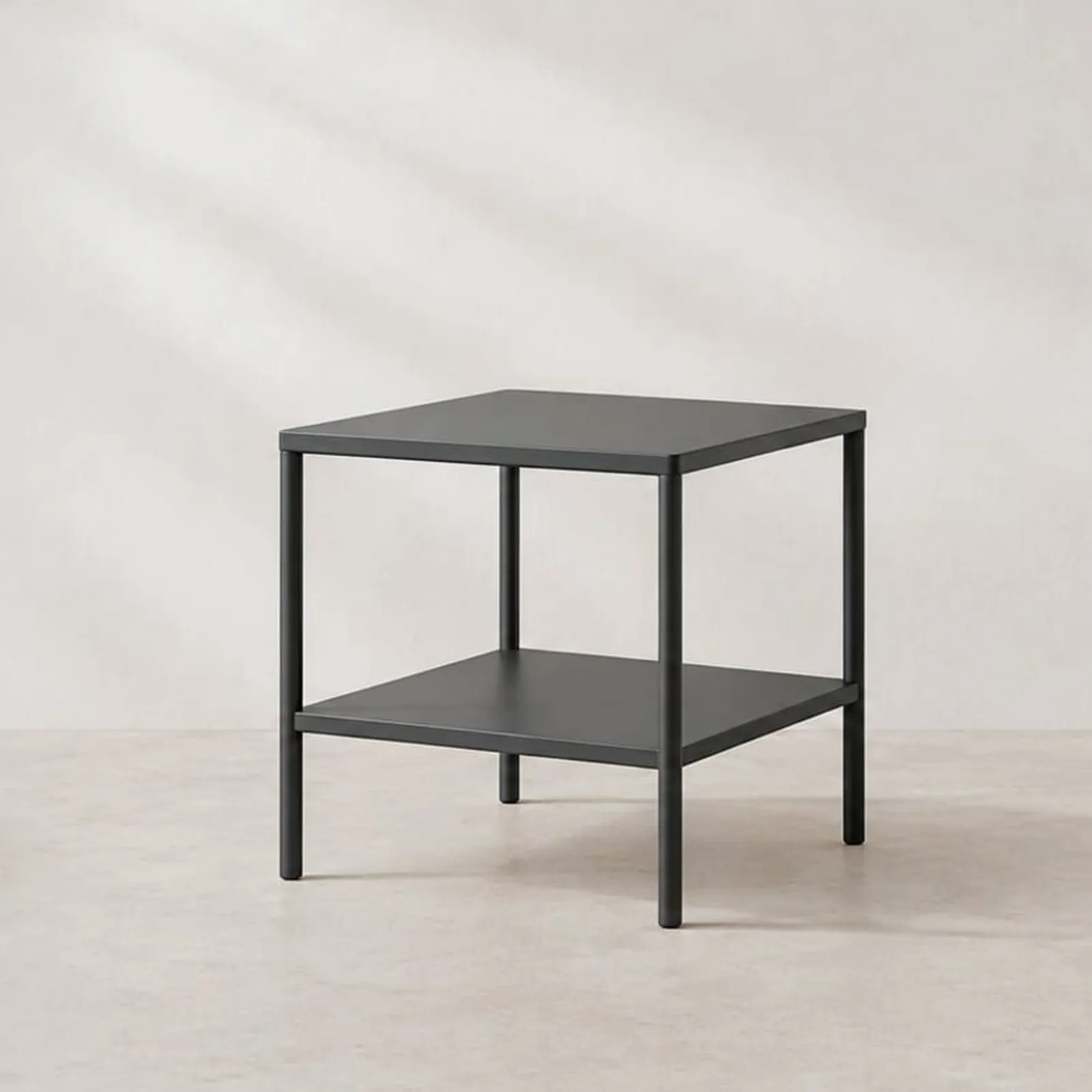 Table d’appoint Bryggan en acier - miniature 1