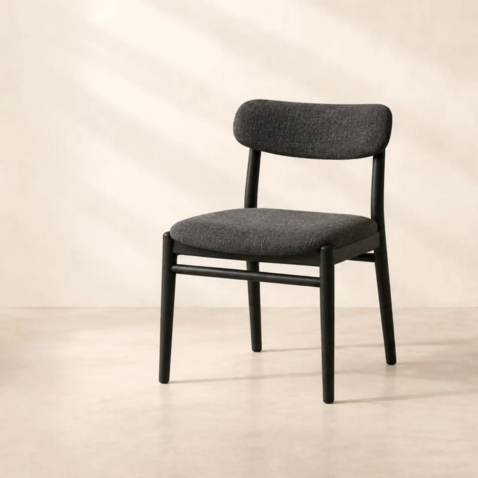 Chaise Hägg charbon III
