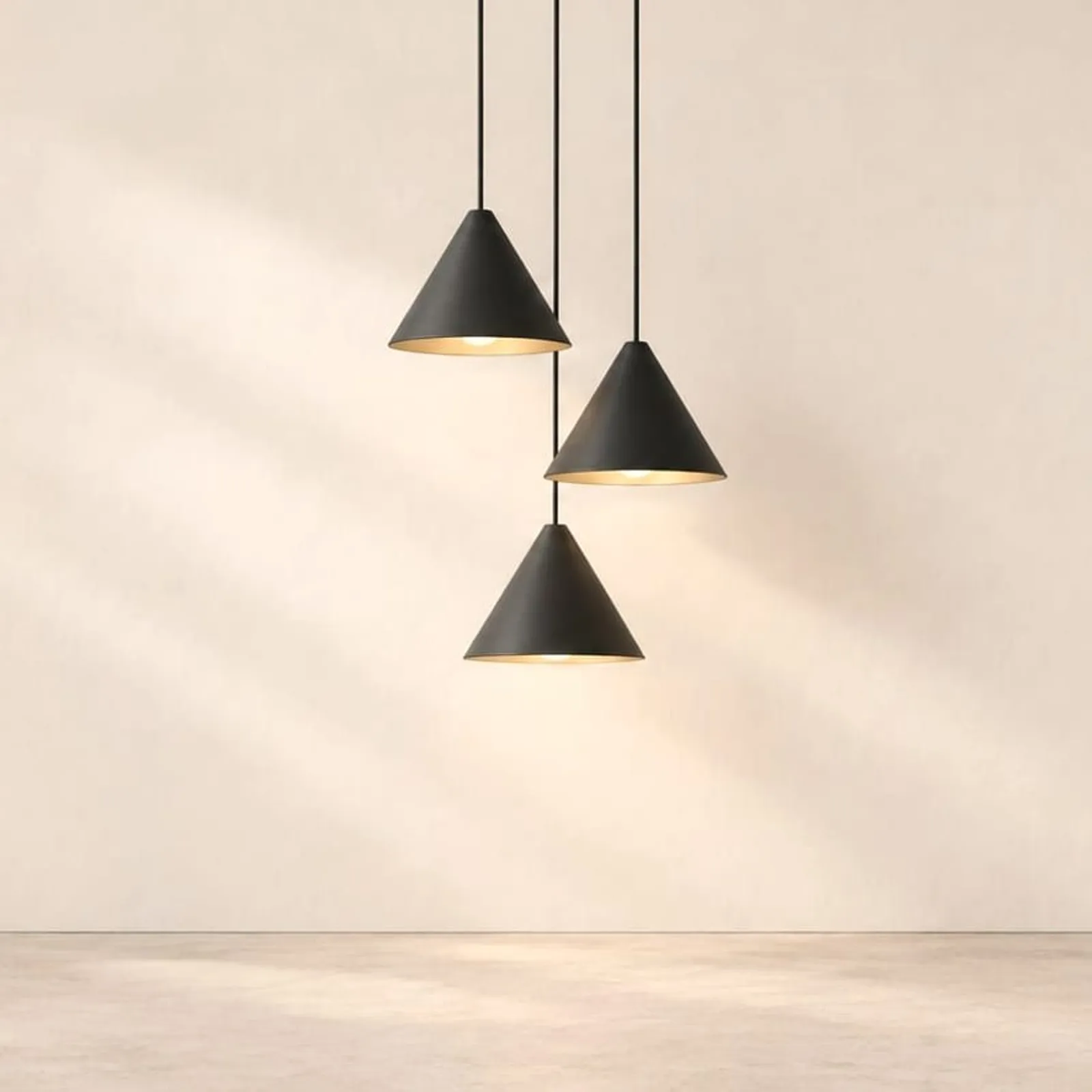 Suspension Humle - miniature 1