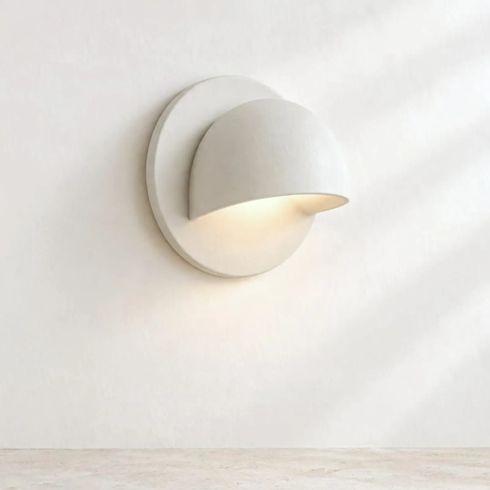 Vägglampa Sund Kritvit III - miniatyr 1