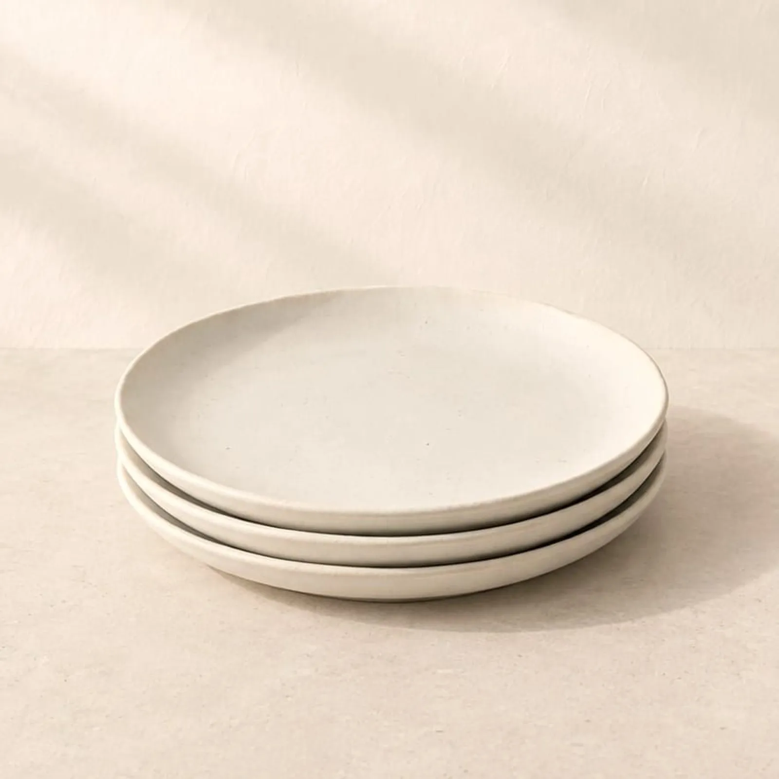 Assiette Linet en grès - miniature 1