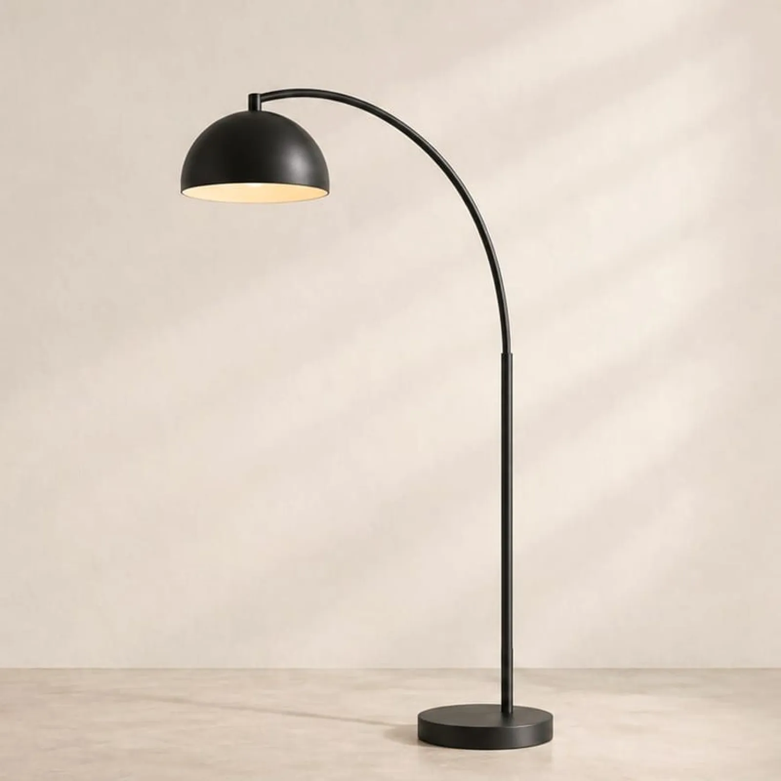 Lampadaire Myr en acier