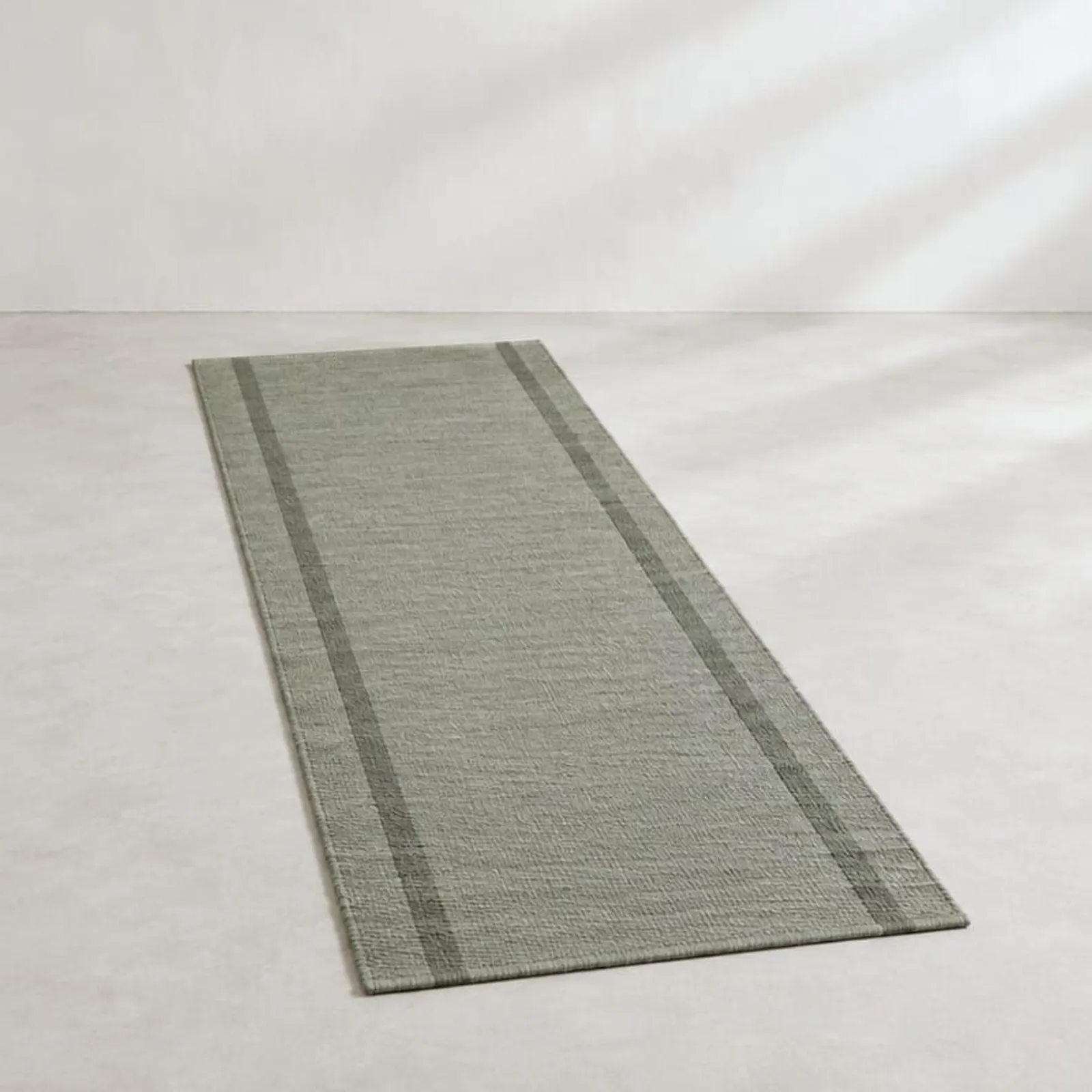 Tapis Öland sauge IV - miniature 1