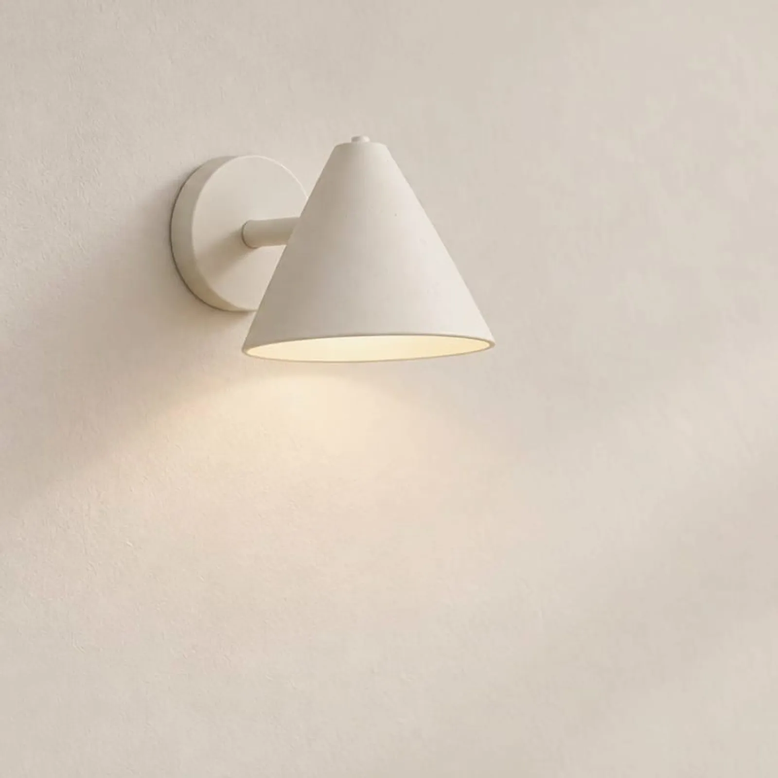 Vägglampa Lind Kritvit - miniatyr 2