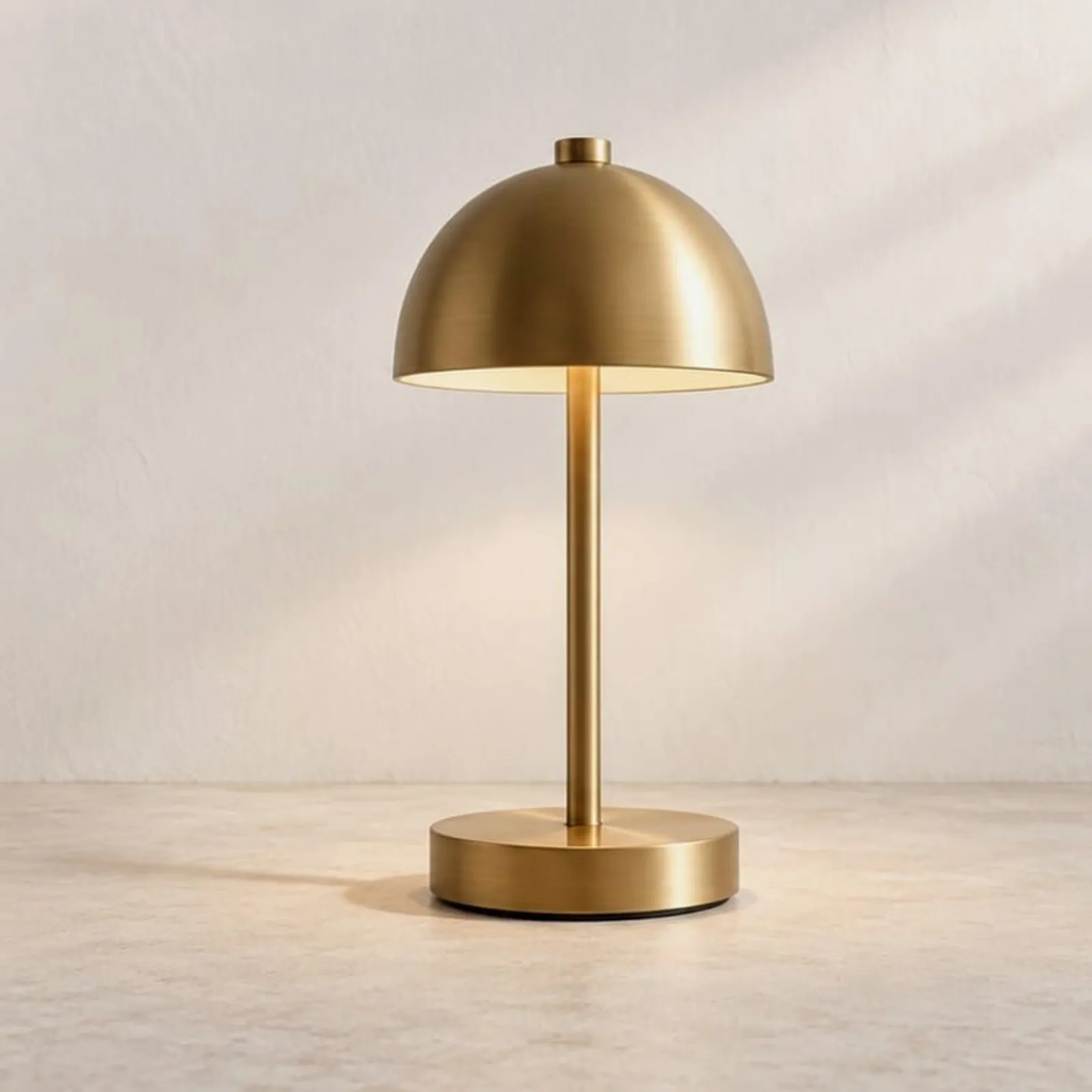 Lampe de table Äng en laiton - miniature 1
