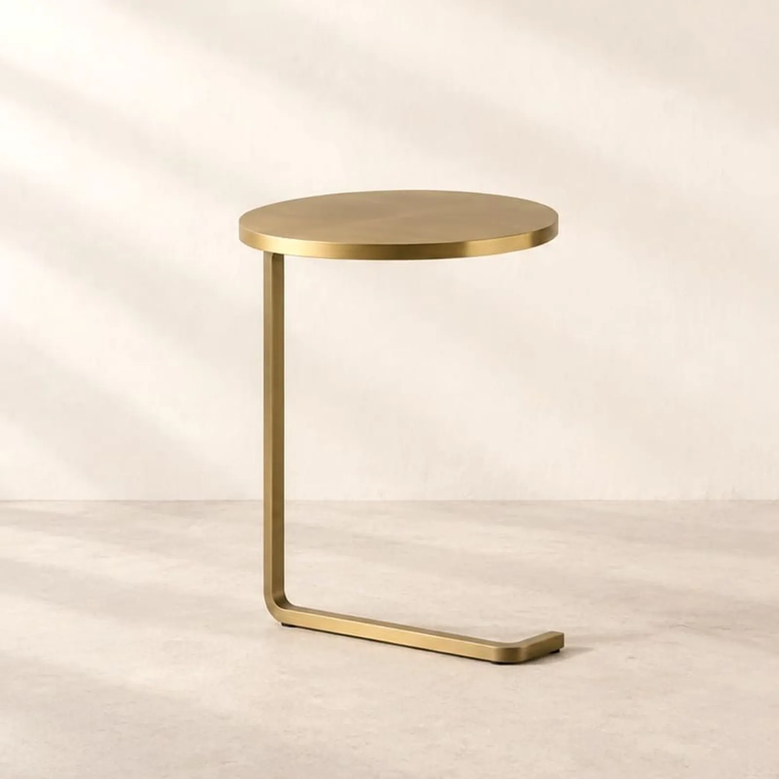 Table d’appoint Tjärn ocre II - miniature 1