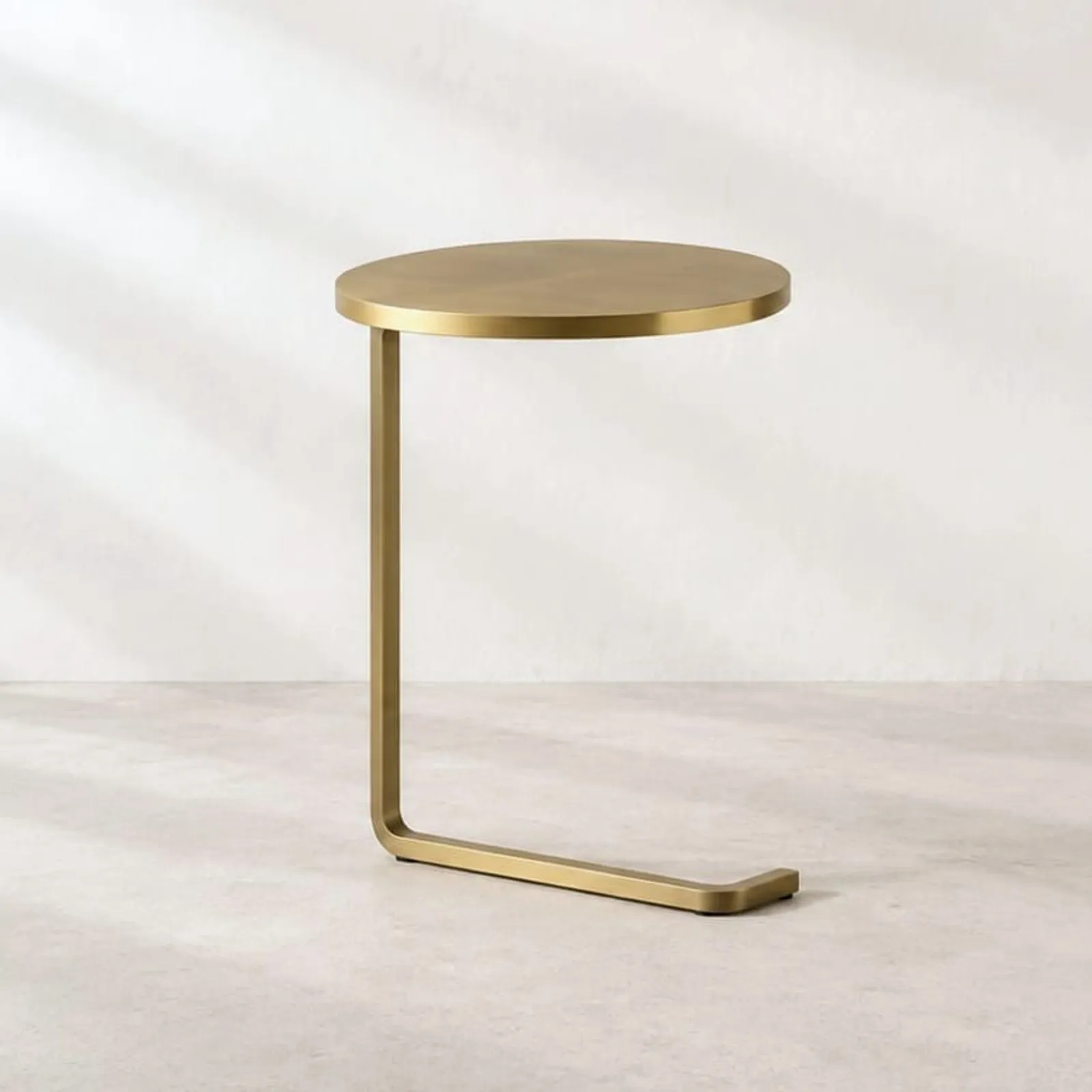 Table d’appoint Ull en laiton