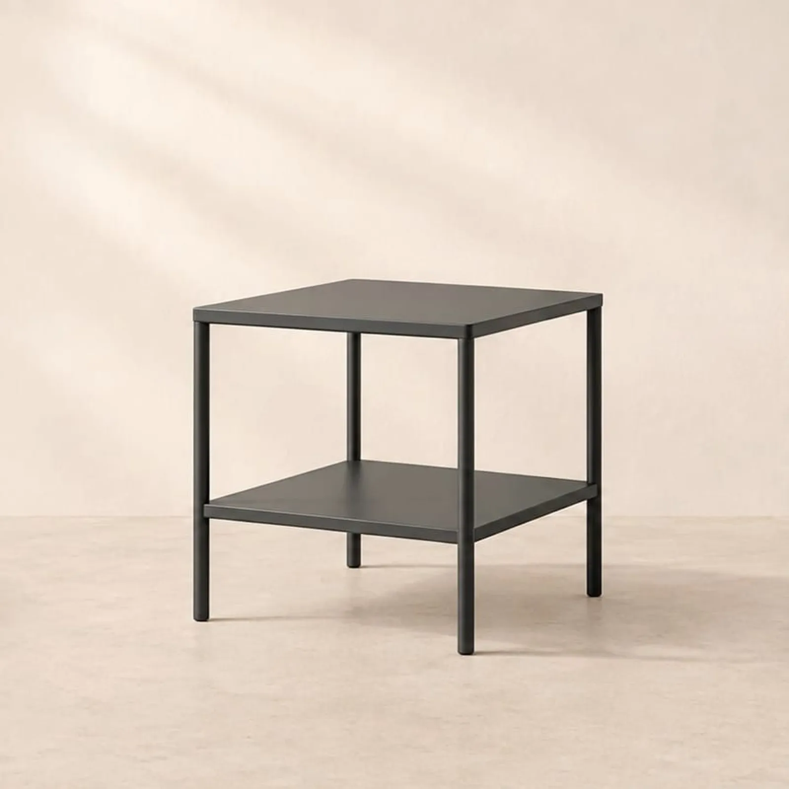 Table d’appoint Grund en acier
