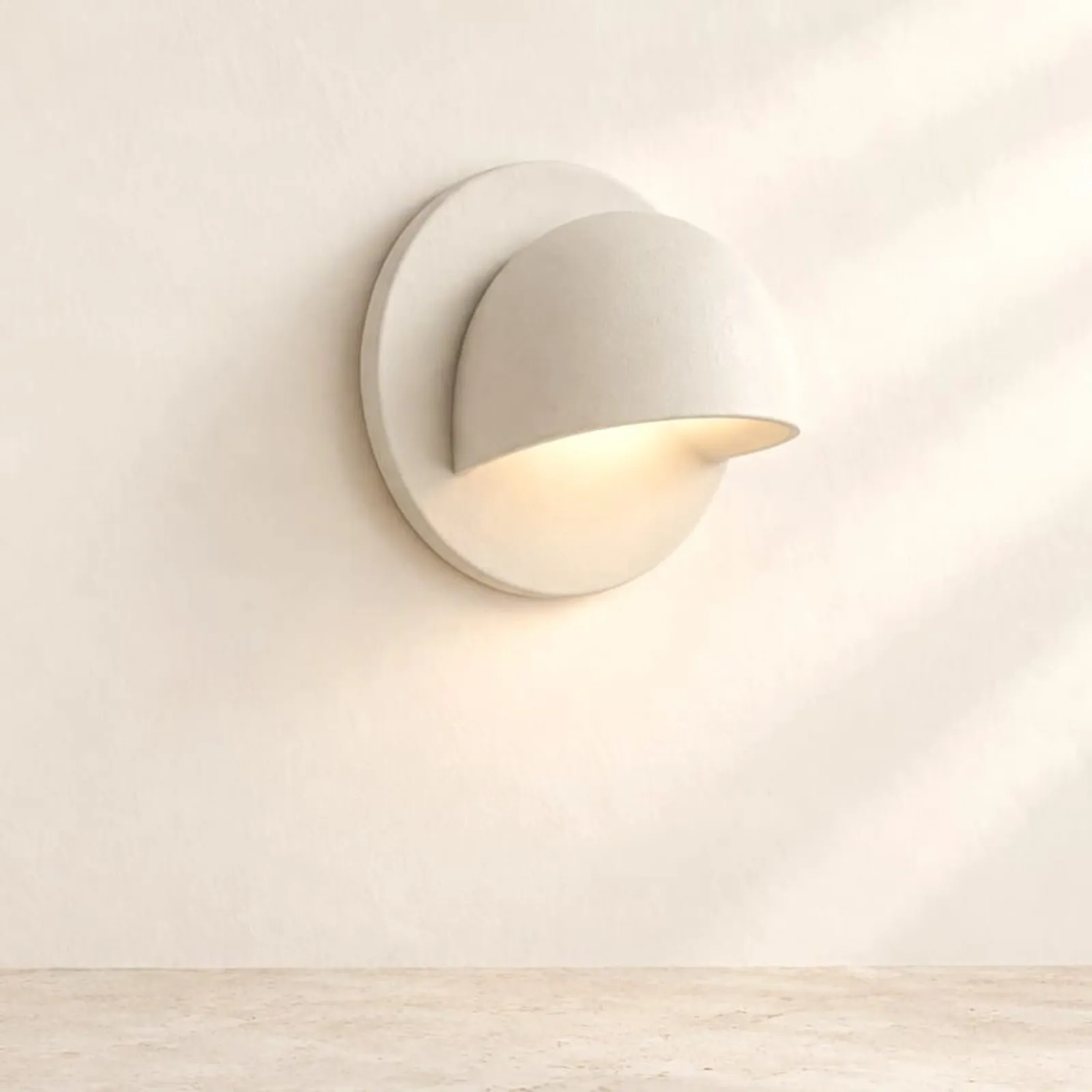 Vägglampa Sund - miniatyr 1