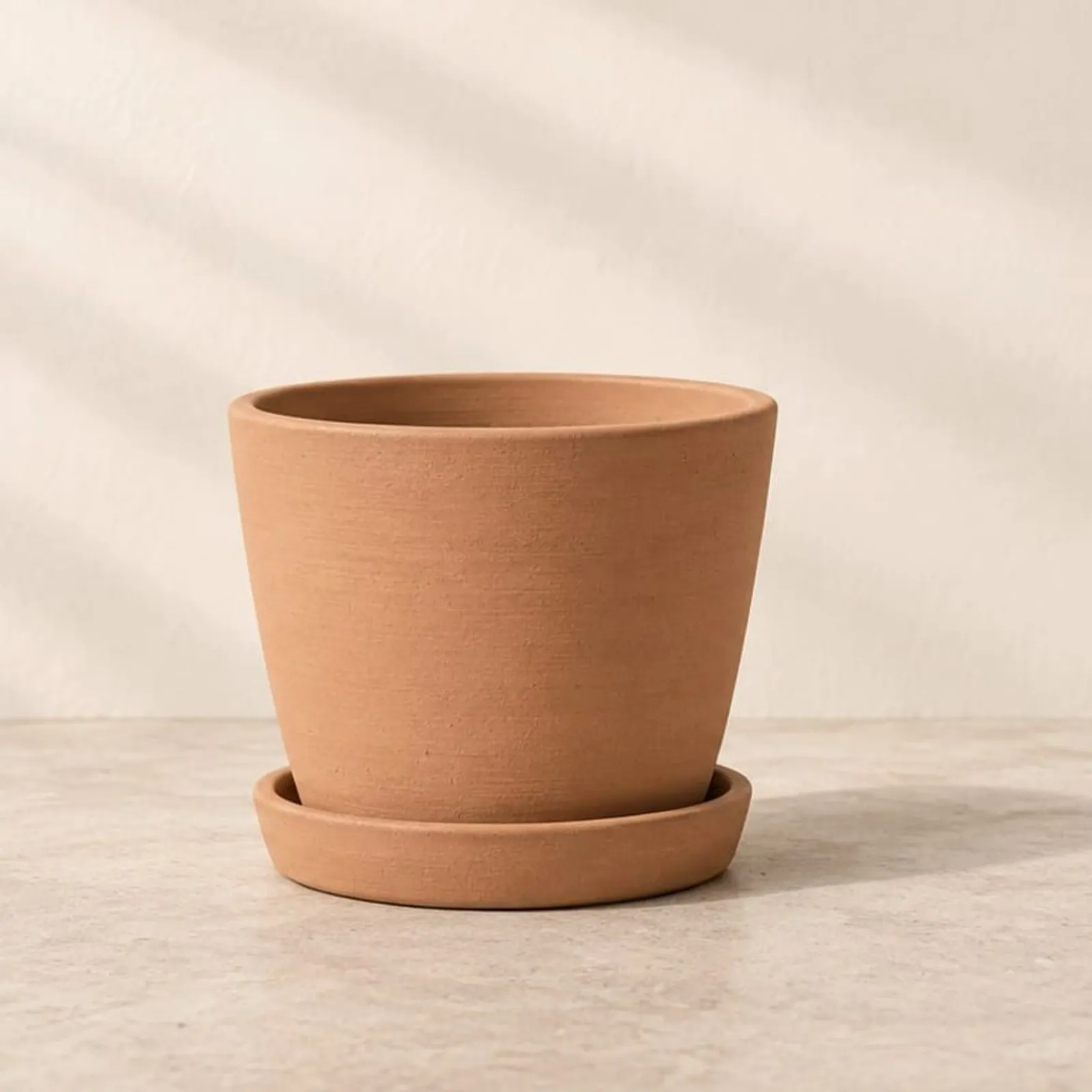 Pot Hampa terracotta IV