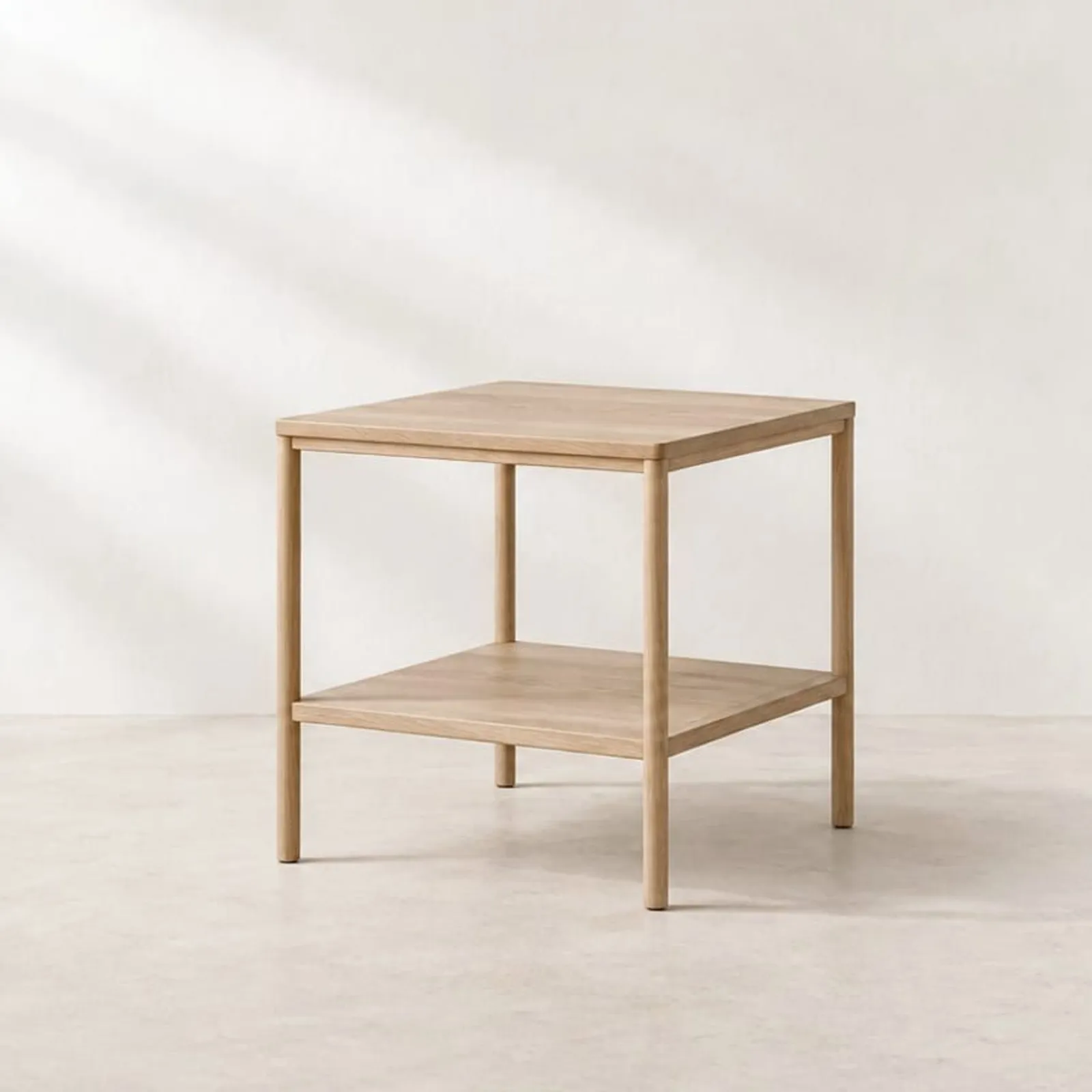 Table d’appoint Grund en chêne