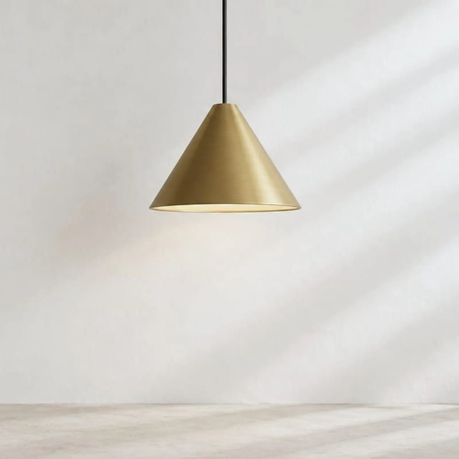 Taklampa Hägg