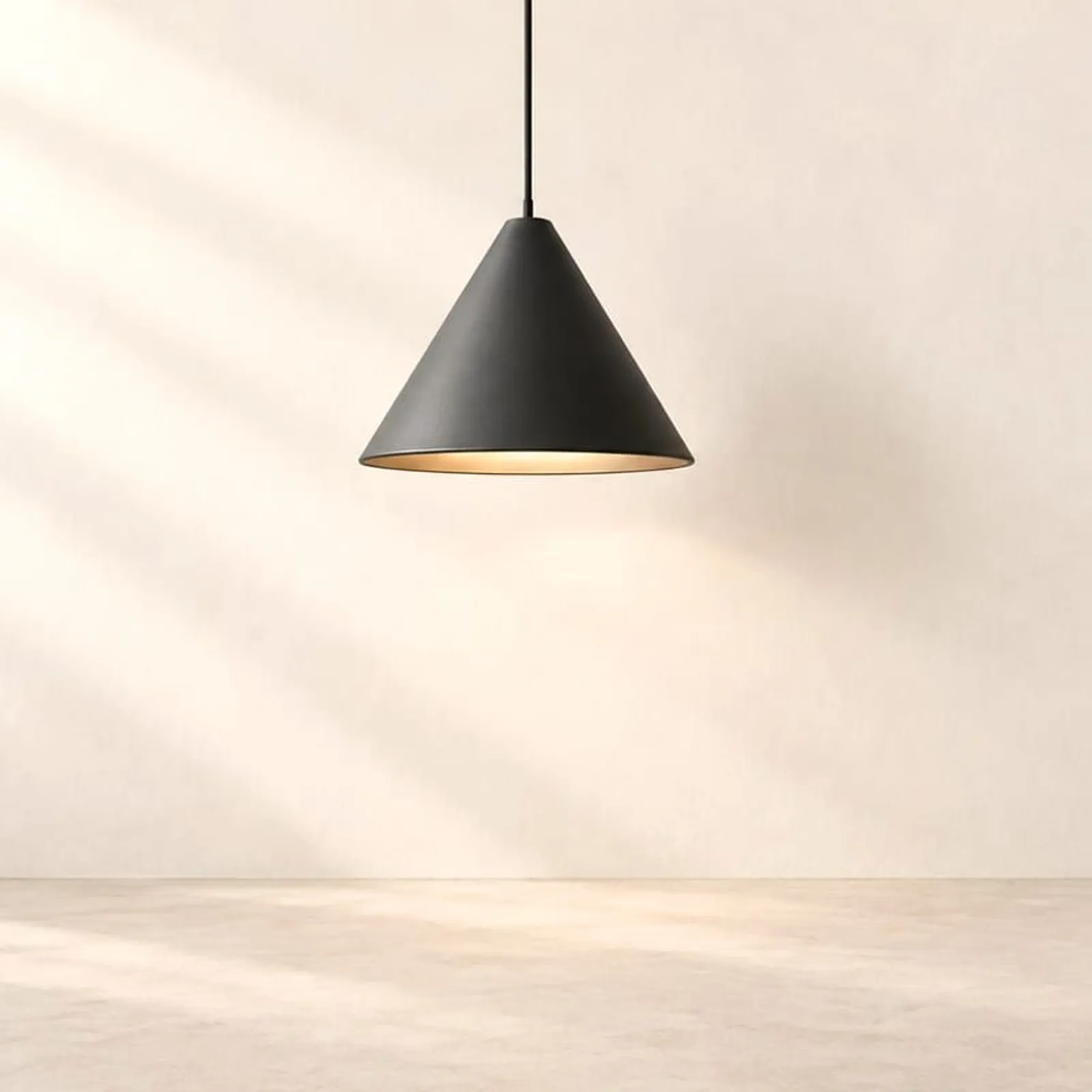 Suspension Havre charbon - miniature 1