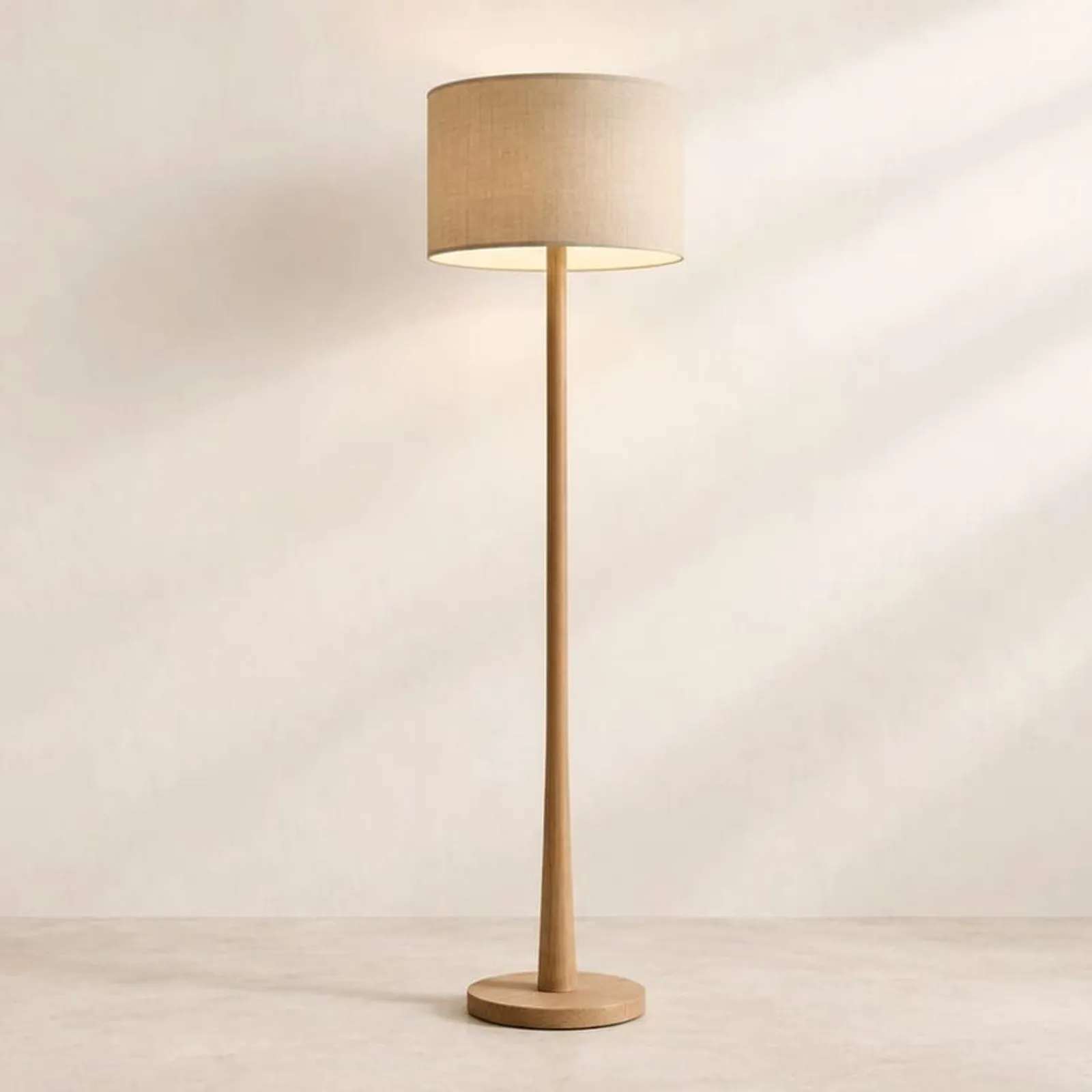 Golvlampa Viken Ek - miniatyr 1