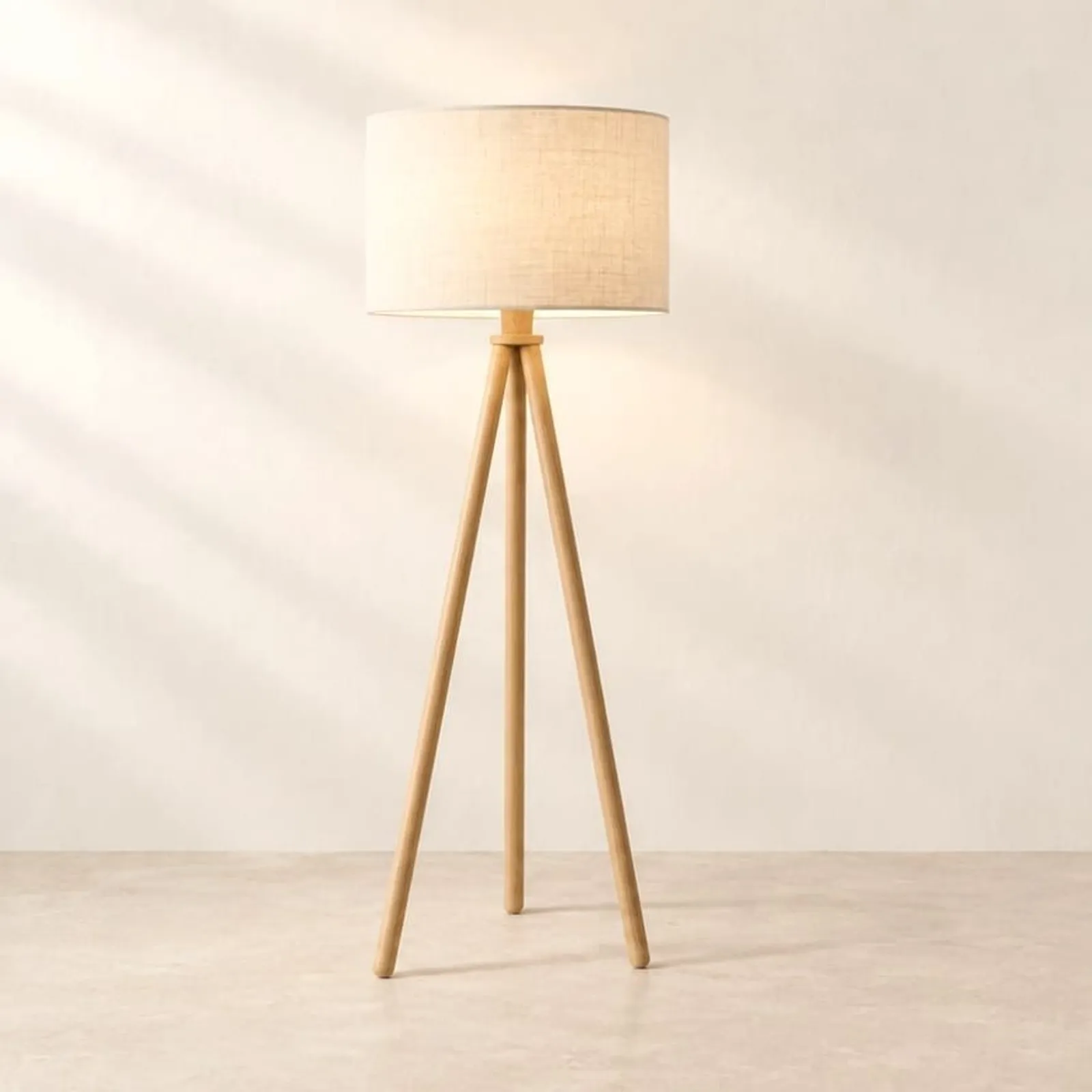 Golvlampa Kusten - miniatyr 1