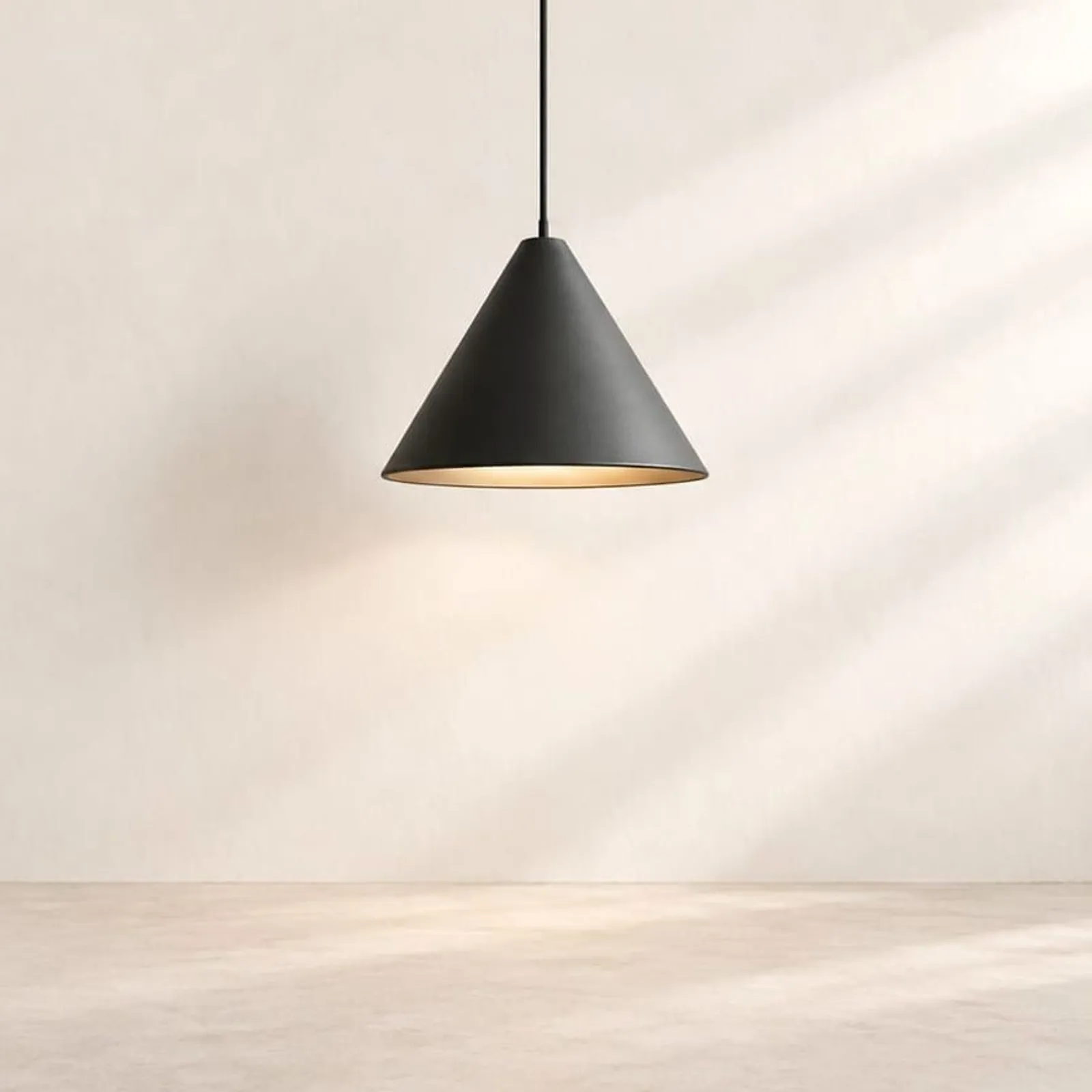 Suspension Tjärn charbon II