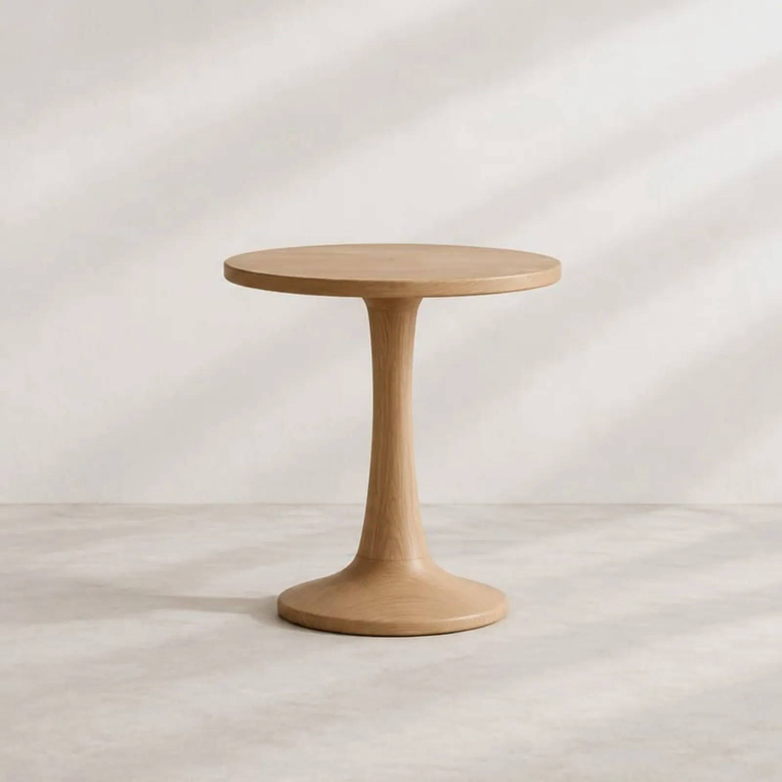 Table d’appoint Fors en chêne - miniature 1