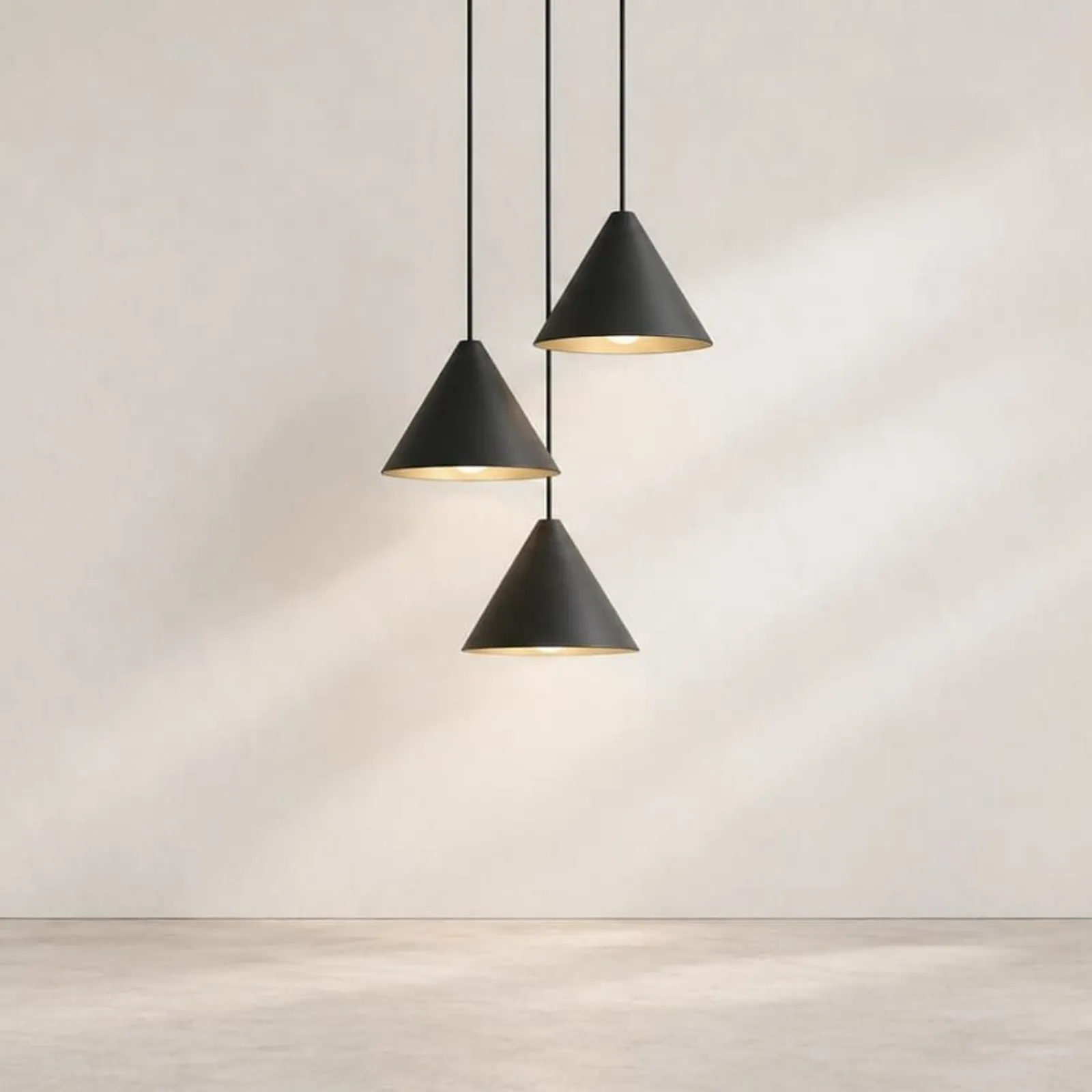 Suspension Viken en acier - miniature 1