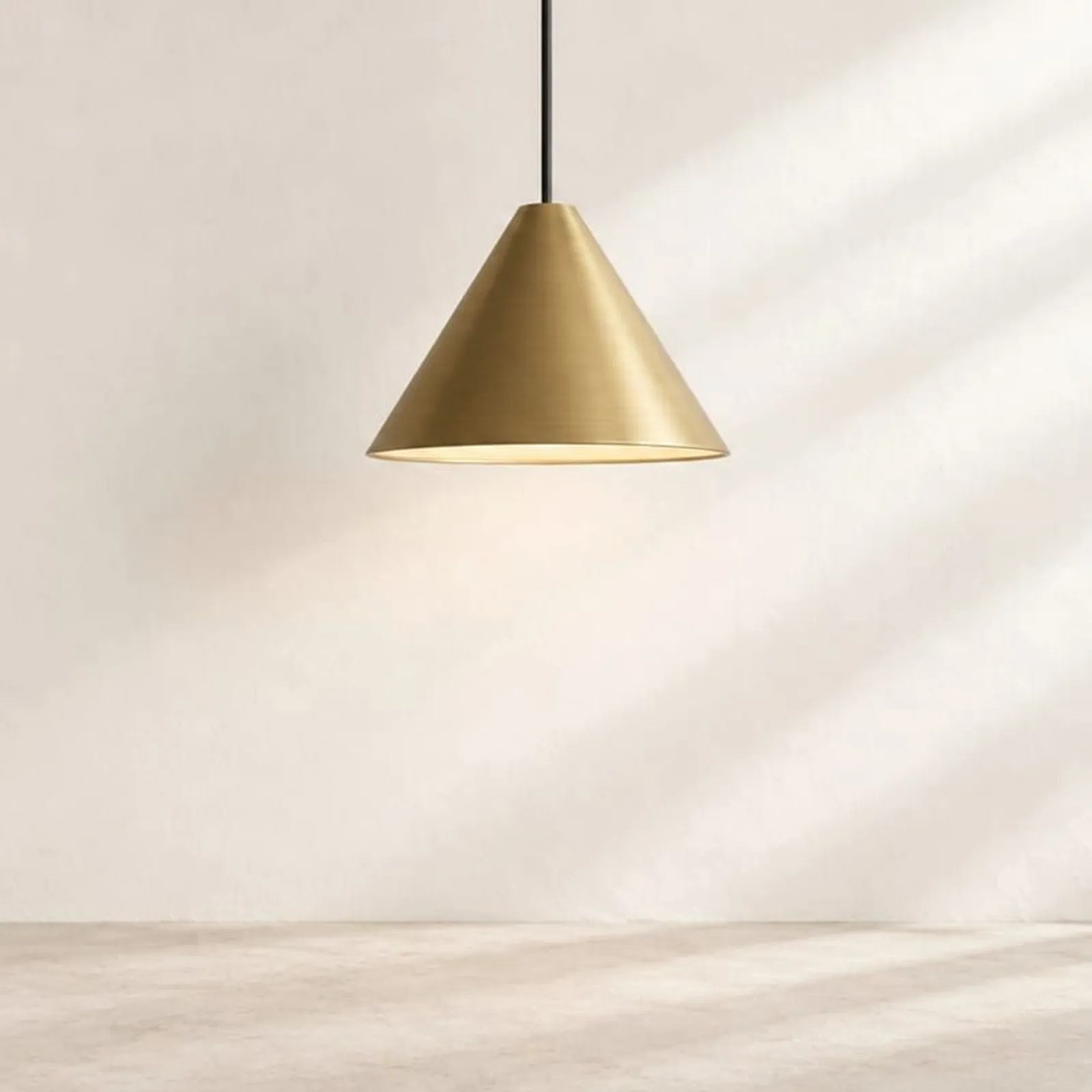 Suspension Sarek ocre II - miniature 1
