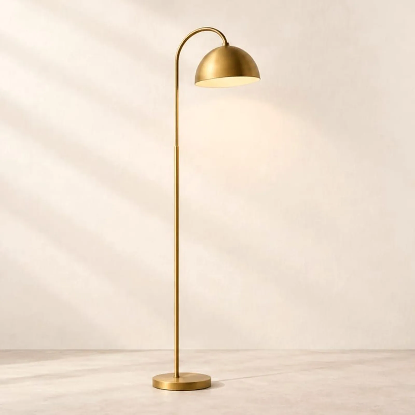 Lampadaire Vete en laiton - miniature 1