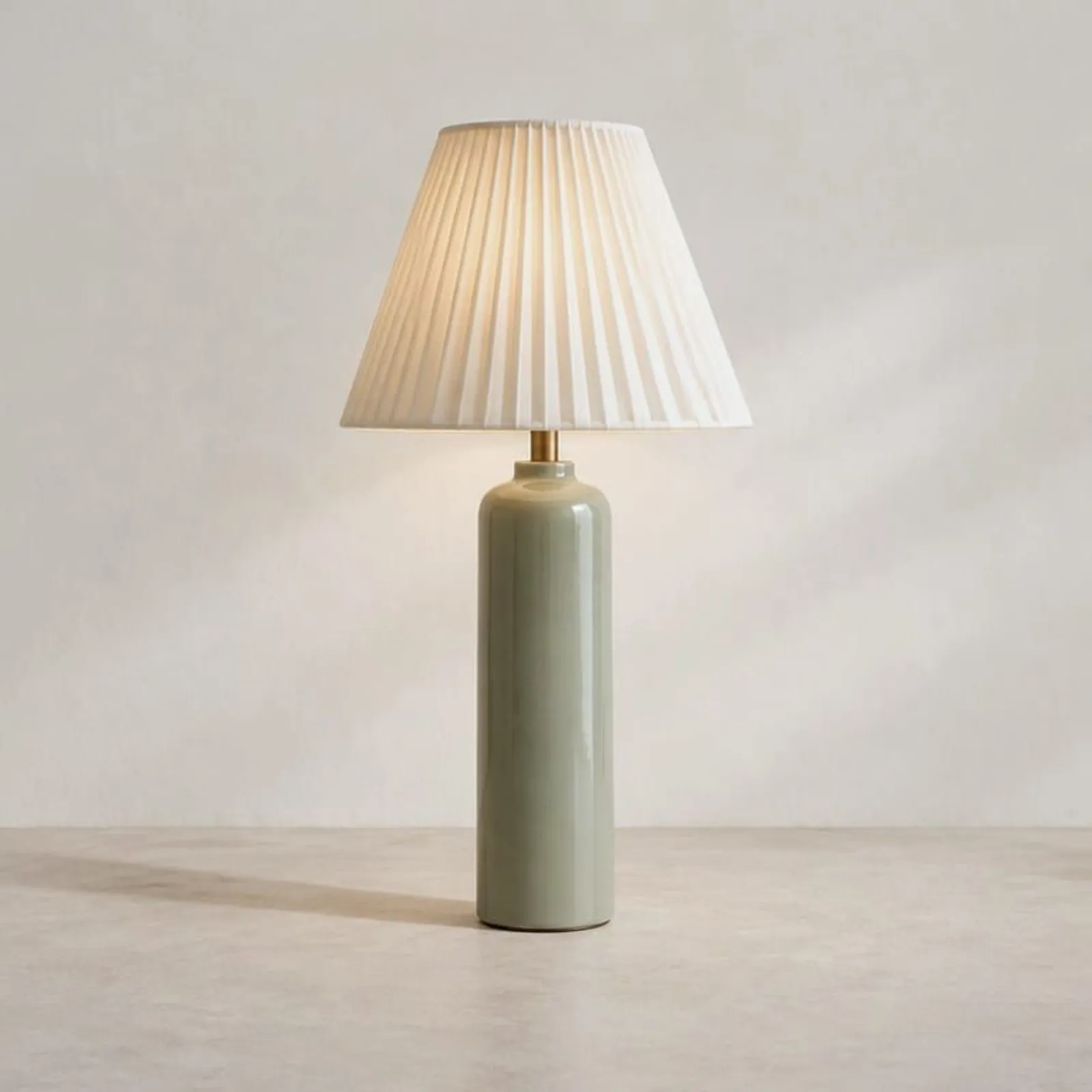 Lampe de table Udde en céramique