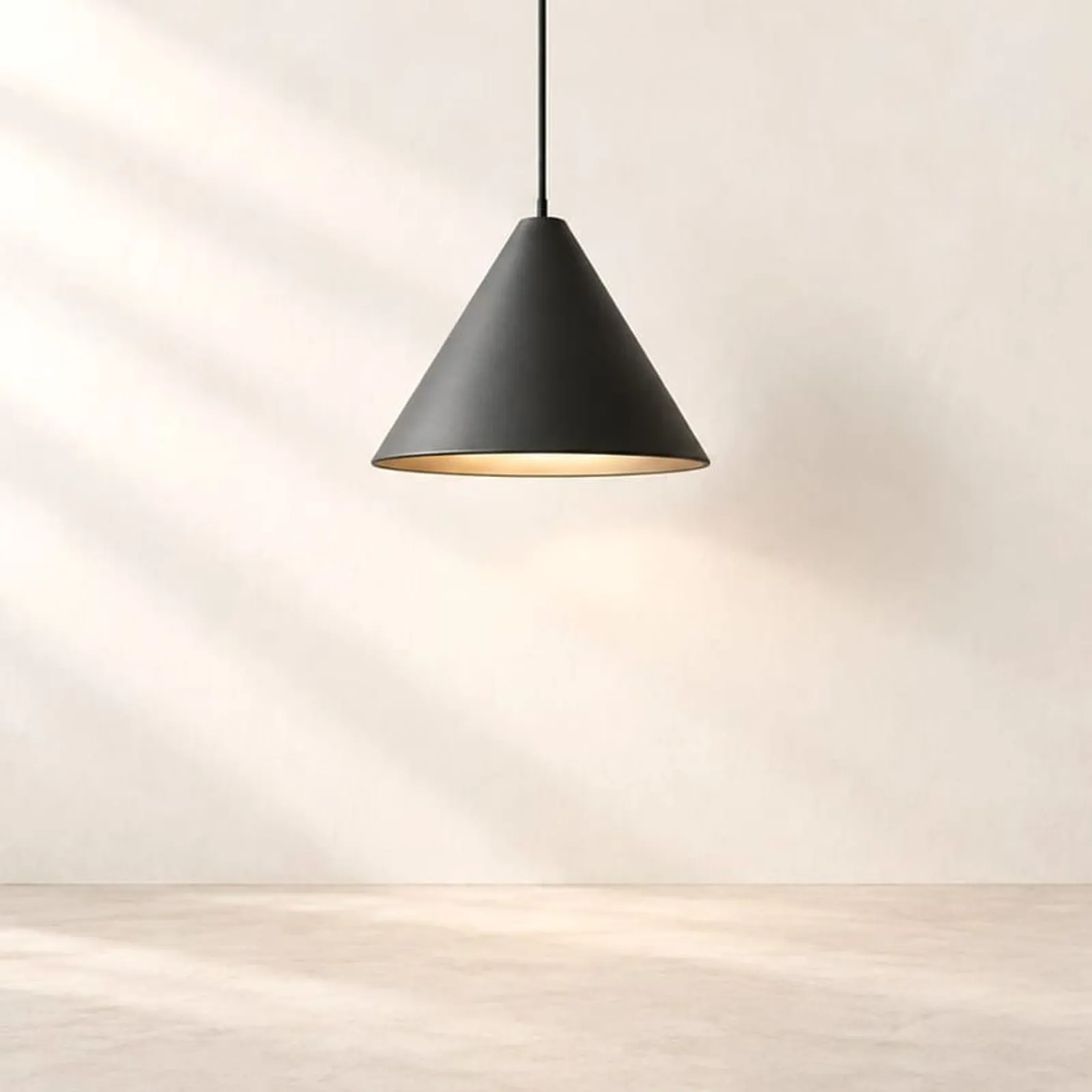 Suspension Malört charbon - miniature 1