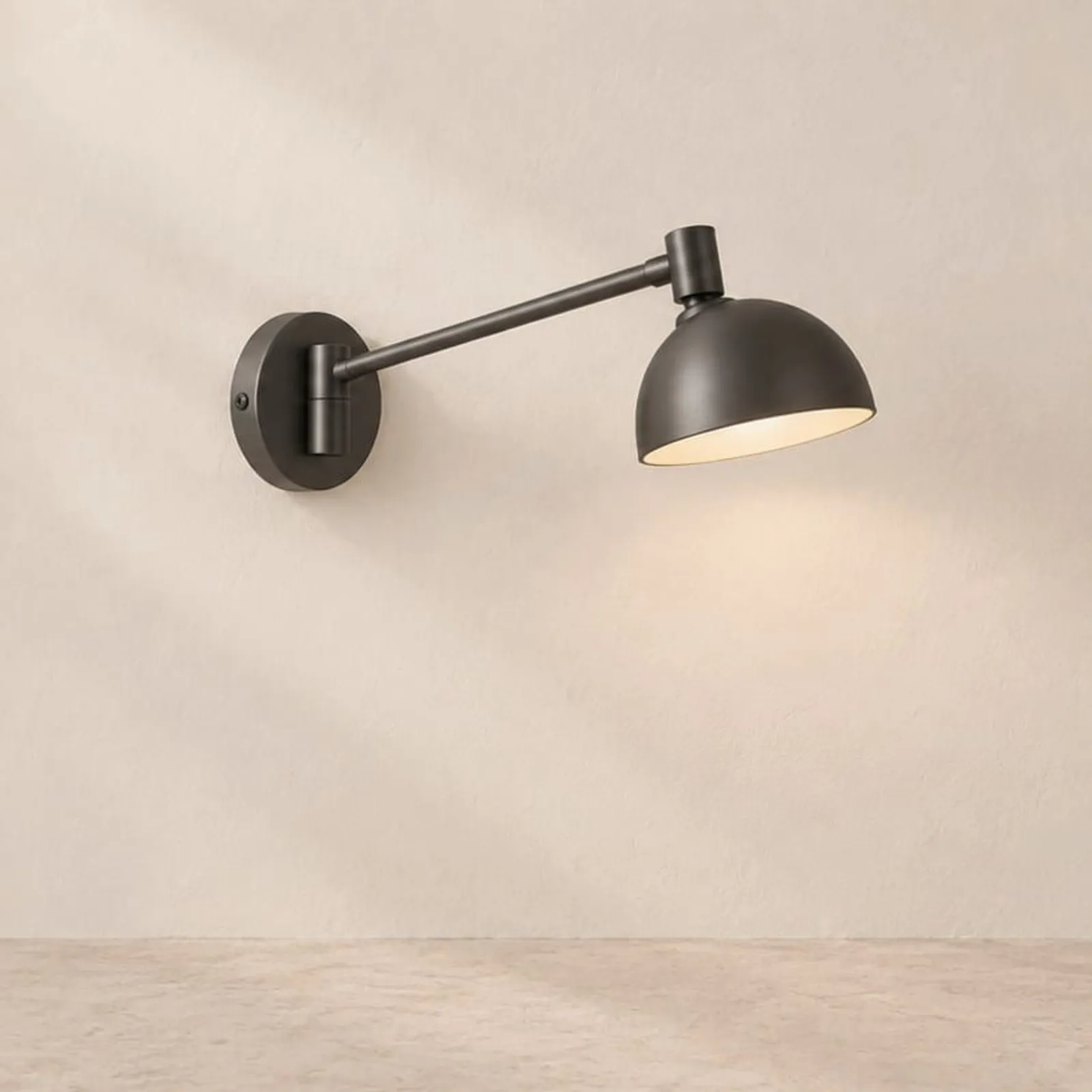 Vägglampa Hedern Kol - miniatyr 1