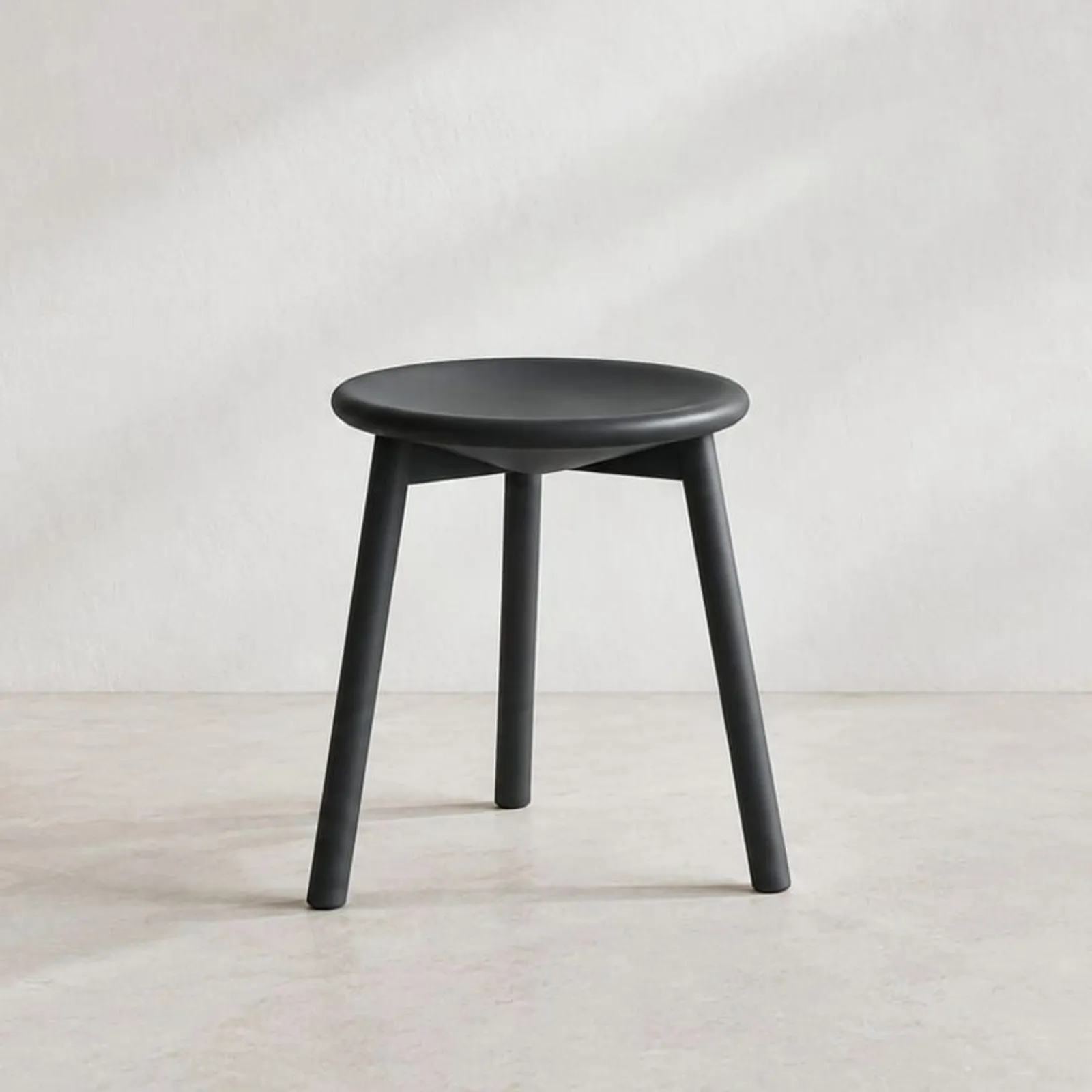 Tabouret Ljungen en acier