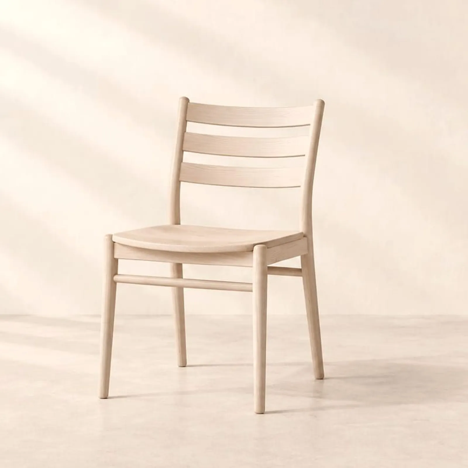 Chaise Mossa en frêne