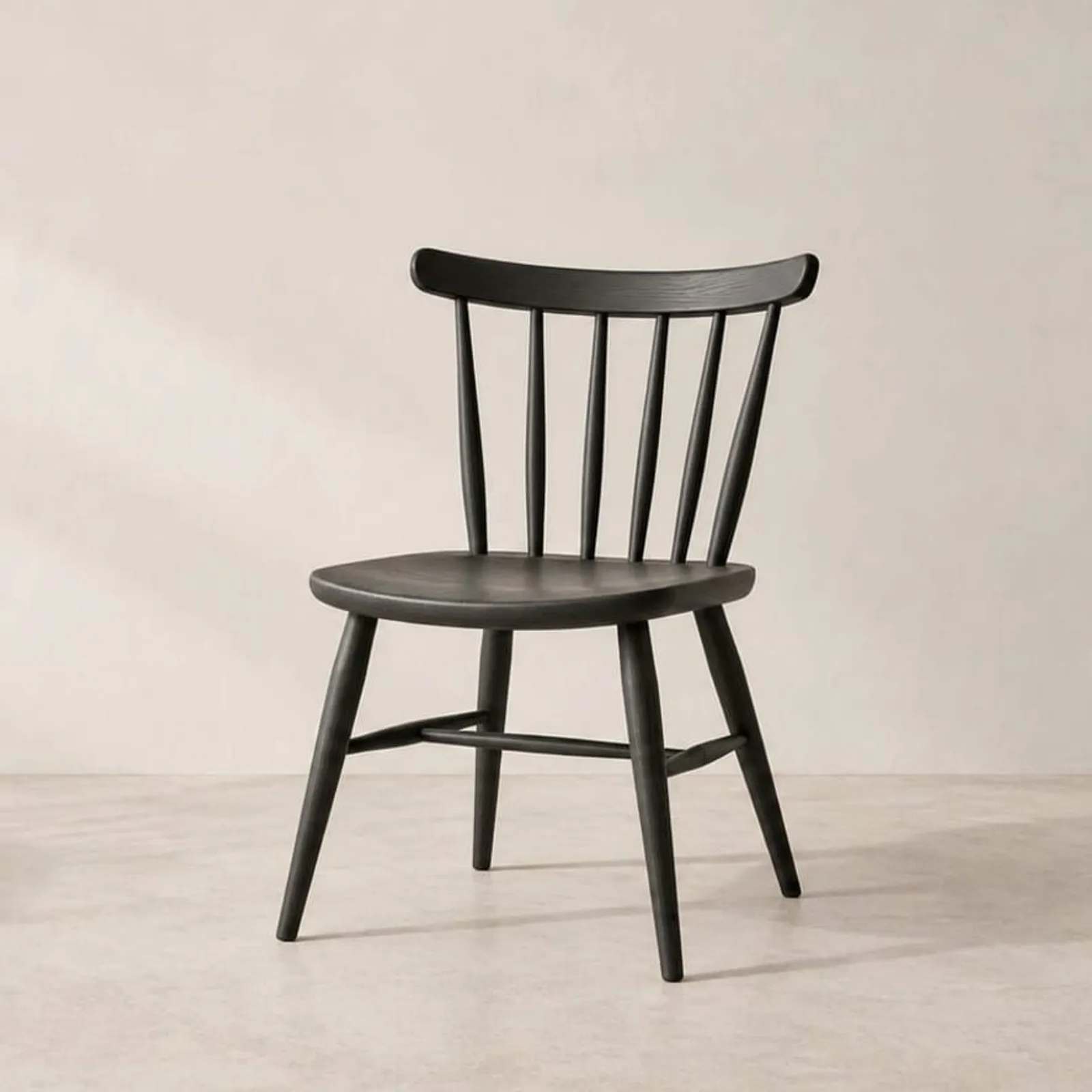 Chaise Näset charbon III