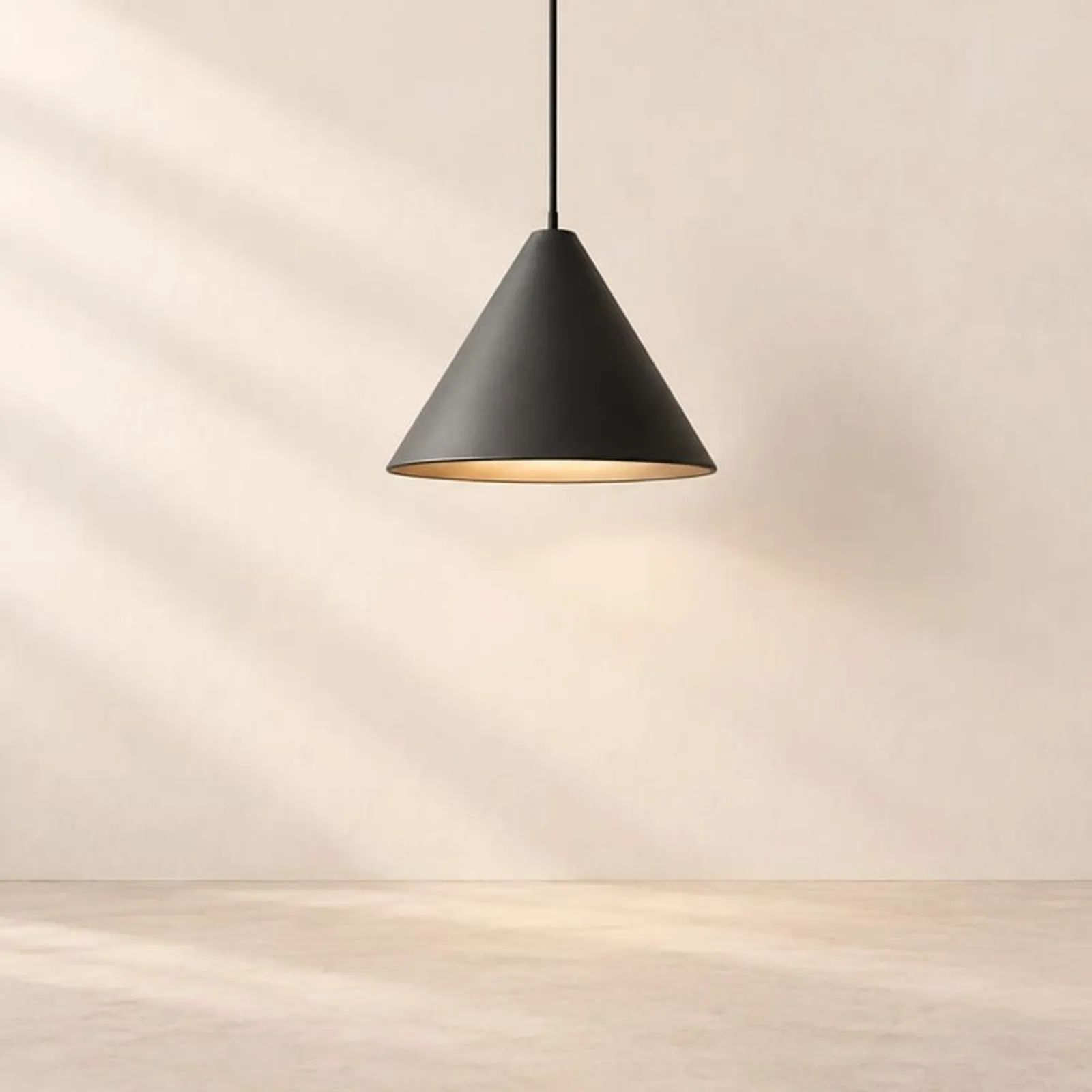 Suspension Sund en acier - miniature 1