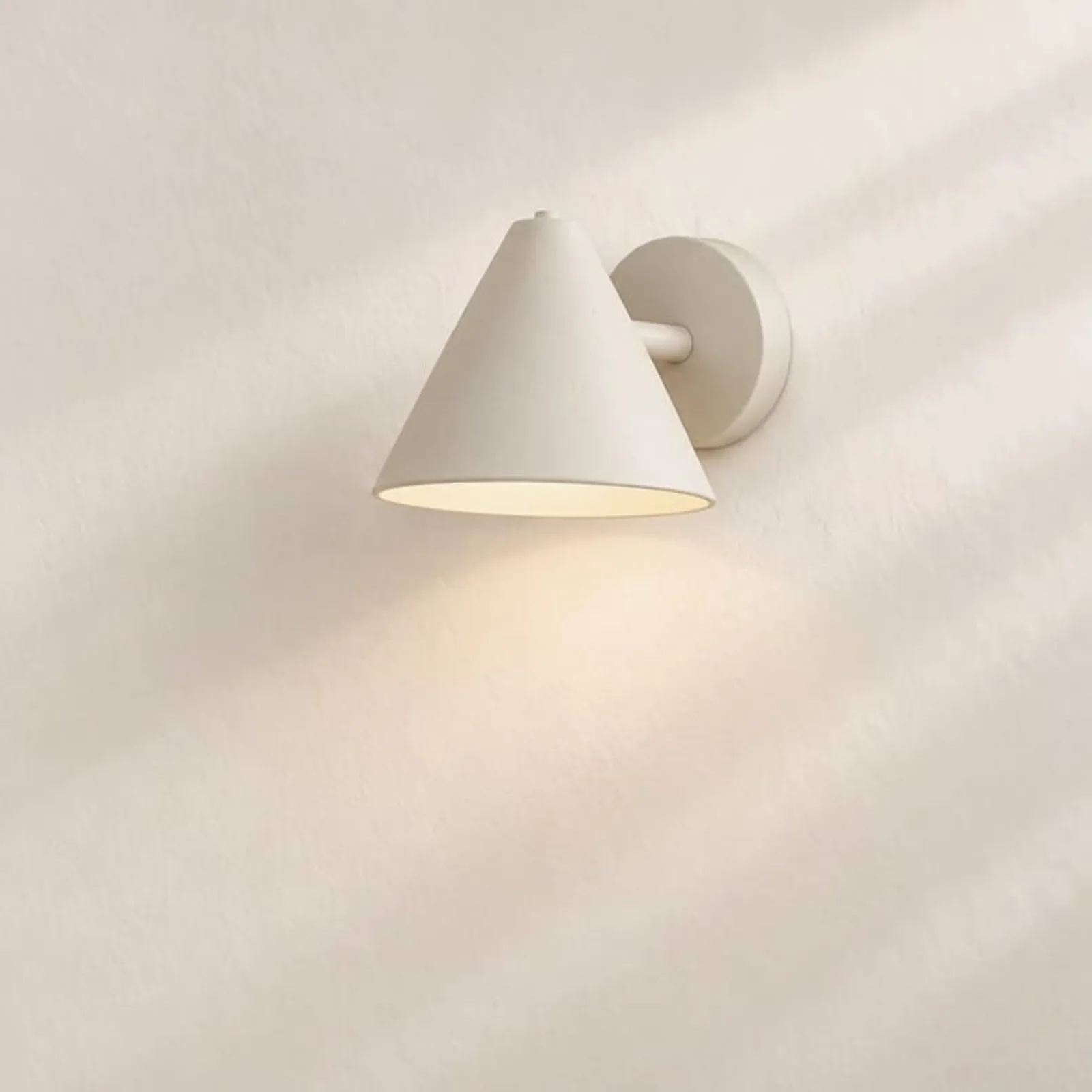 Vägglampa Malört - miniatyr 1