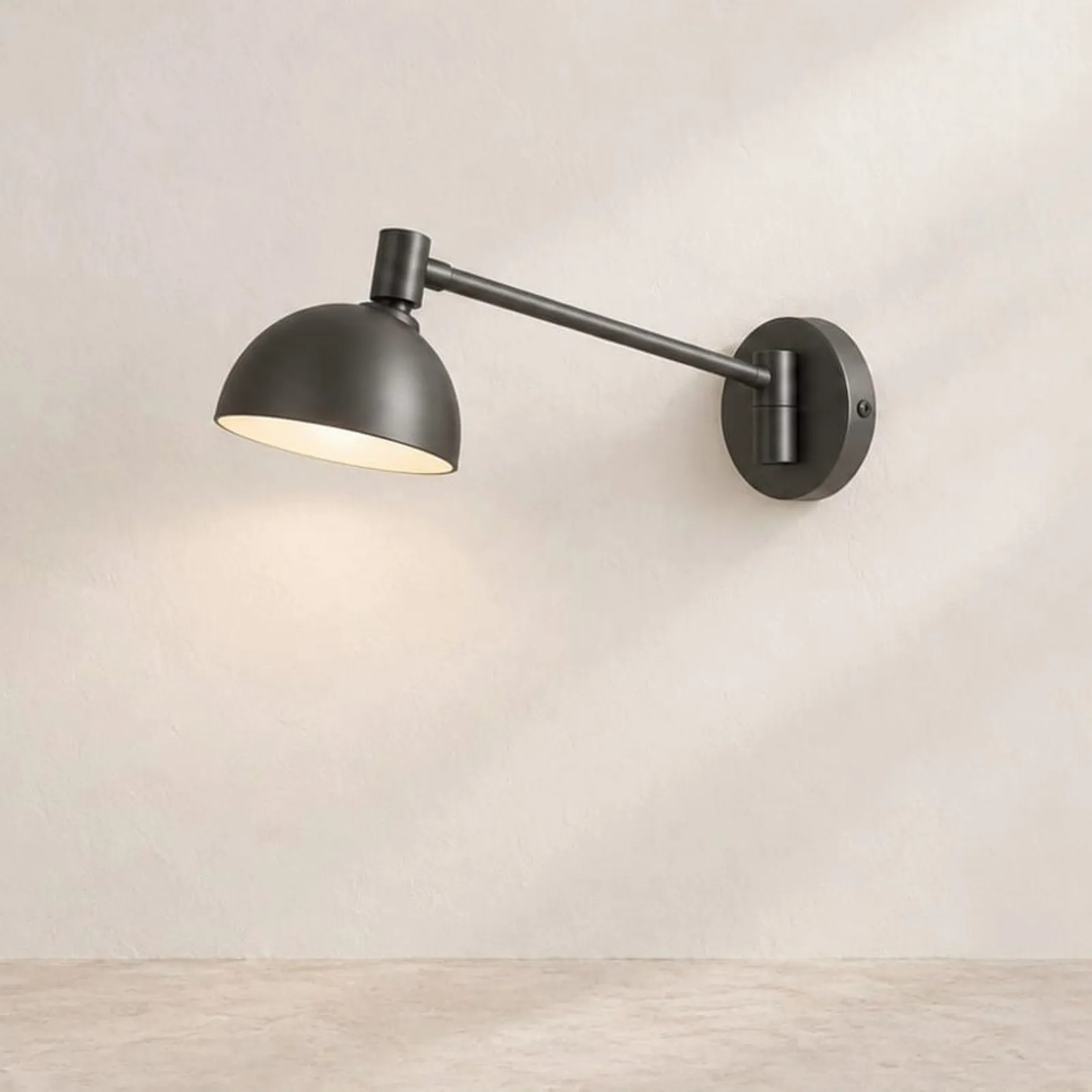 Vägglampa Ås