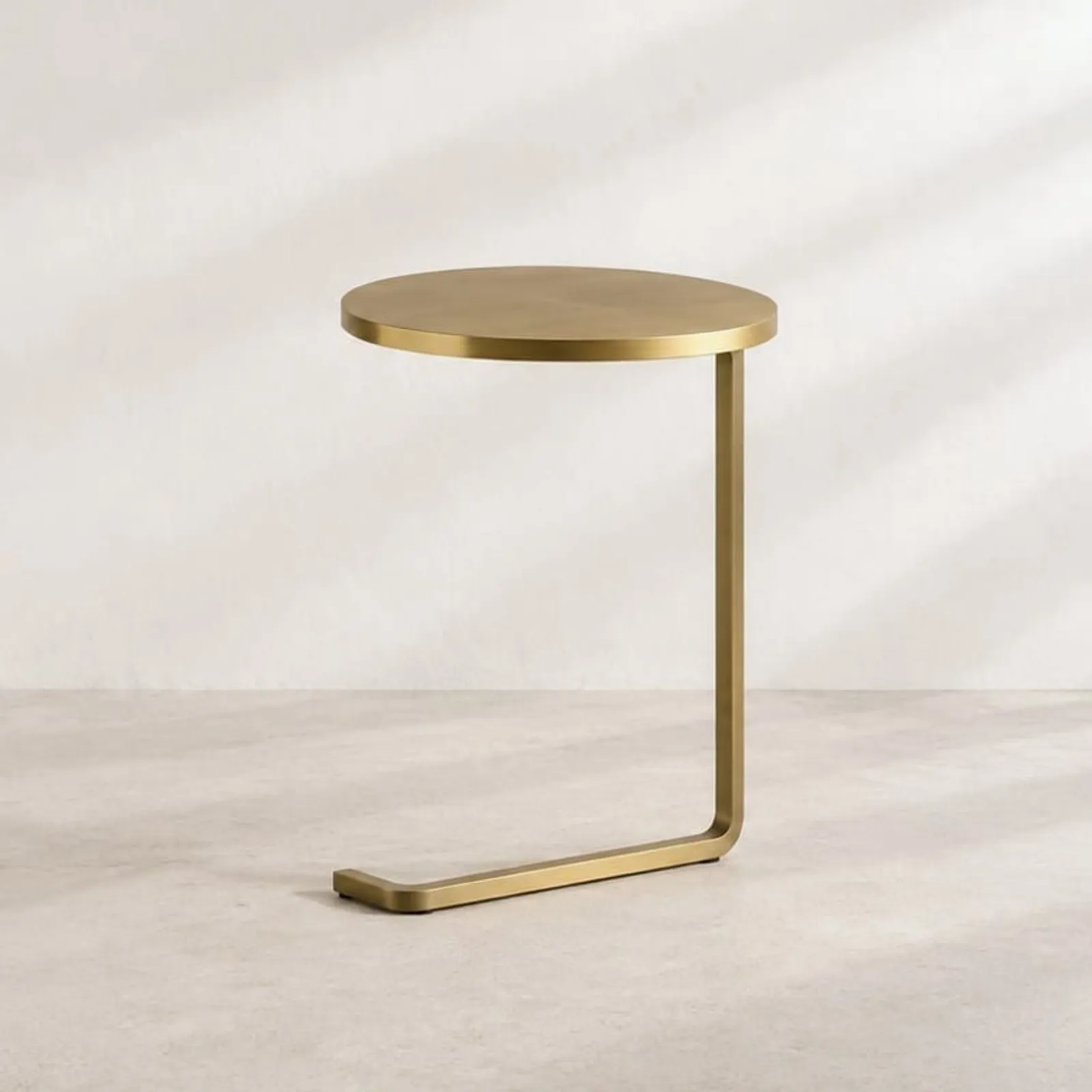 Table d’appoint Tjärn en laiton
