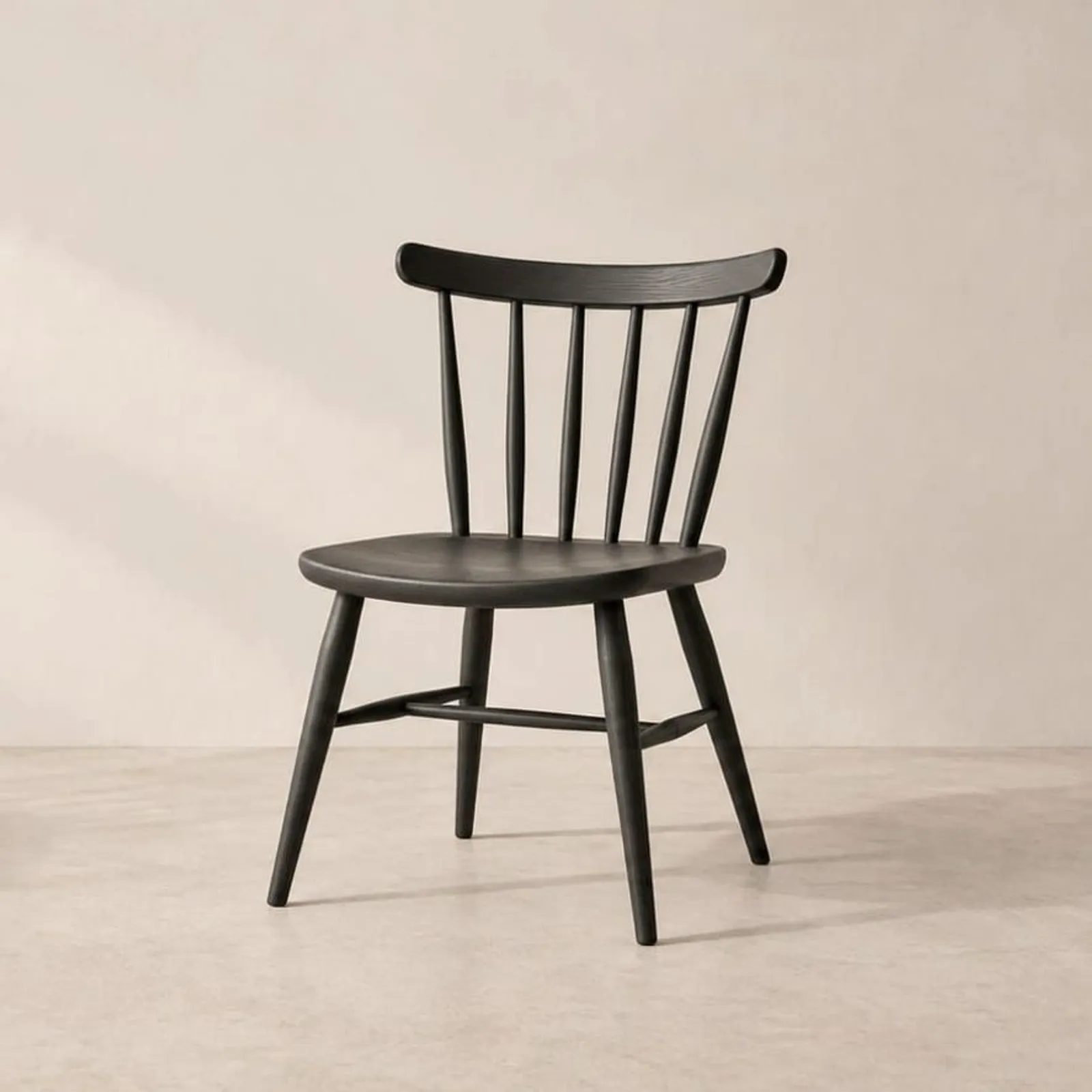 Chaise Tjärn charbon