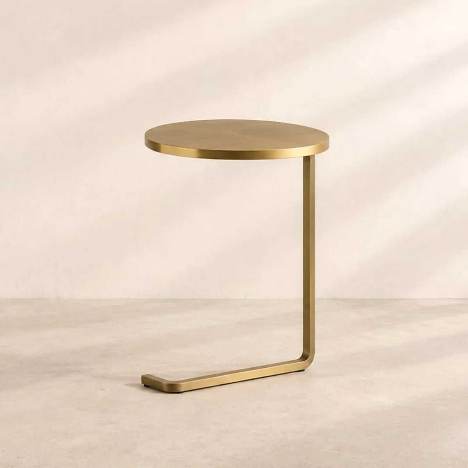 Table d’appoint Strand ocre