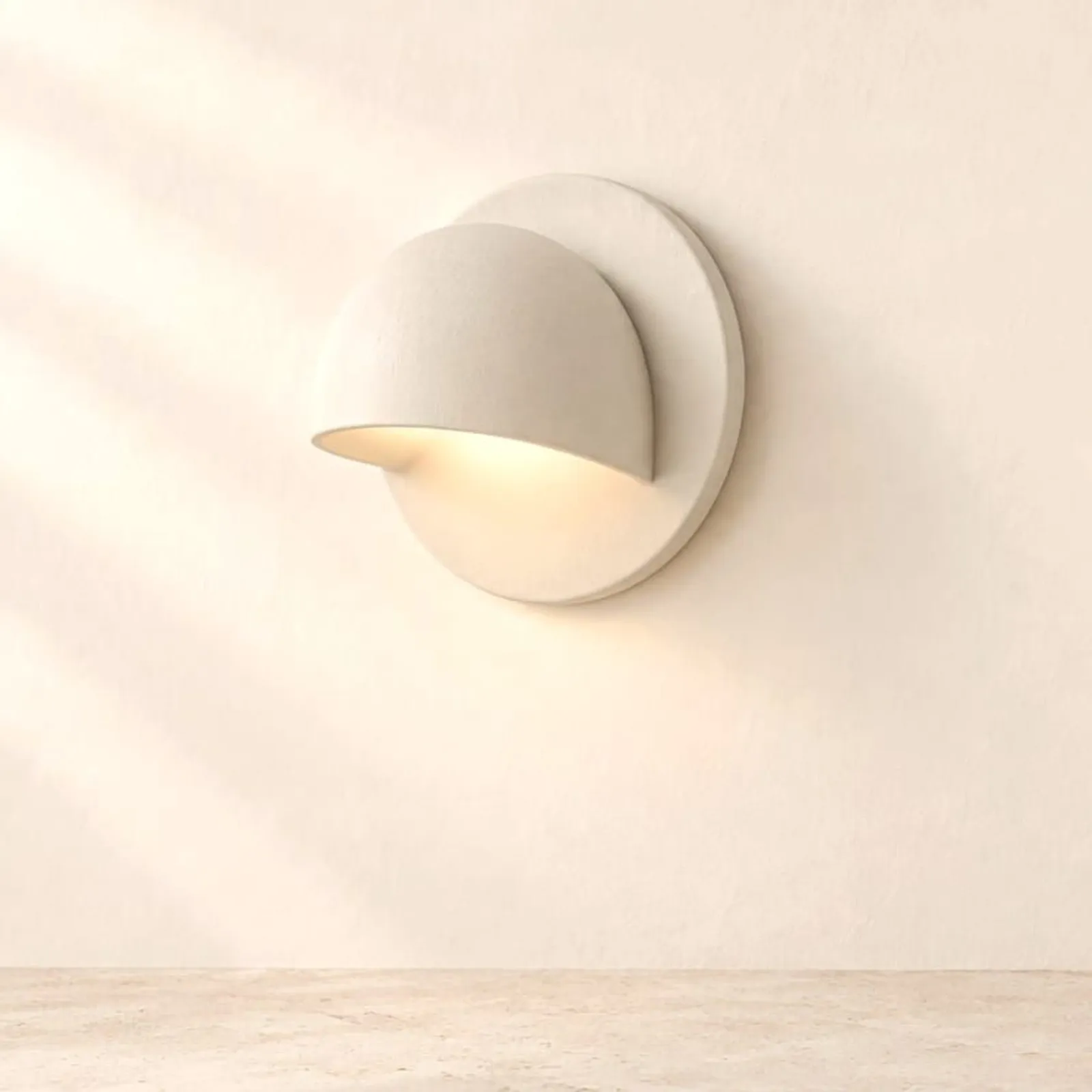 Vägglampa Pors Kritvit - miniatyr 1