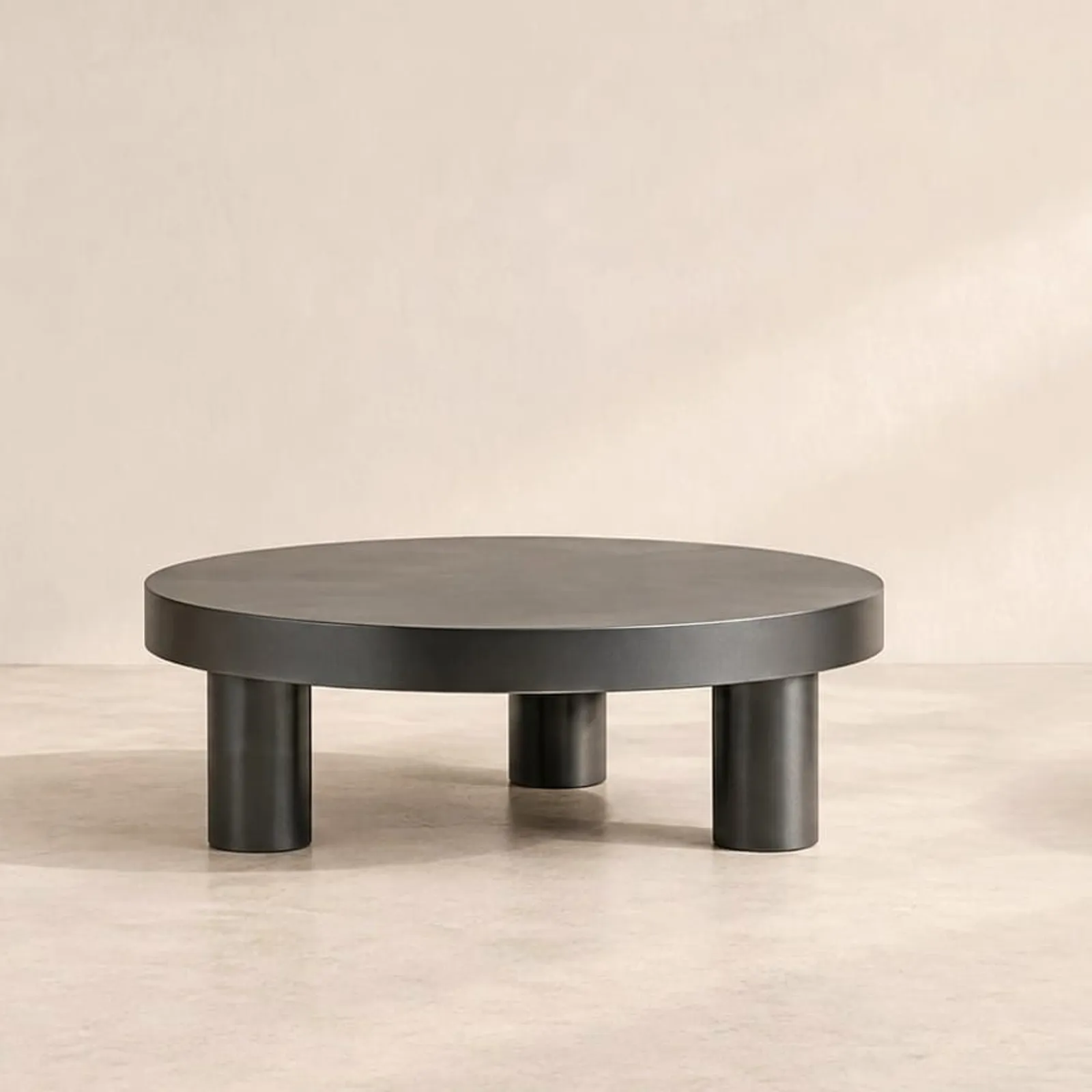 Table basse Linet en acier - miniature 1