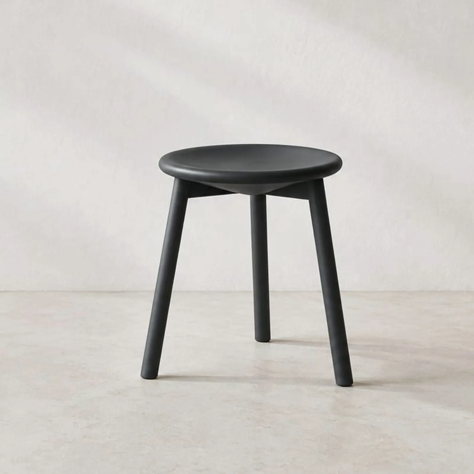 Tabouret Klippa charbon - miniature 1