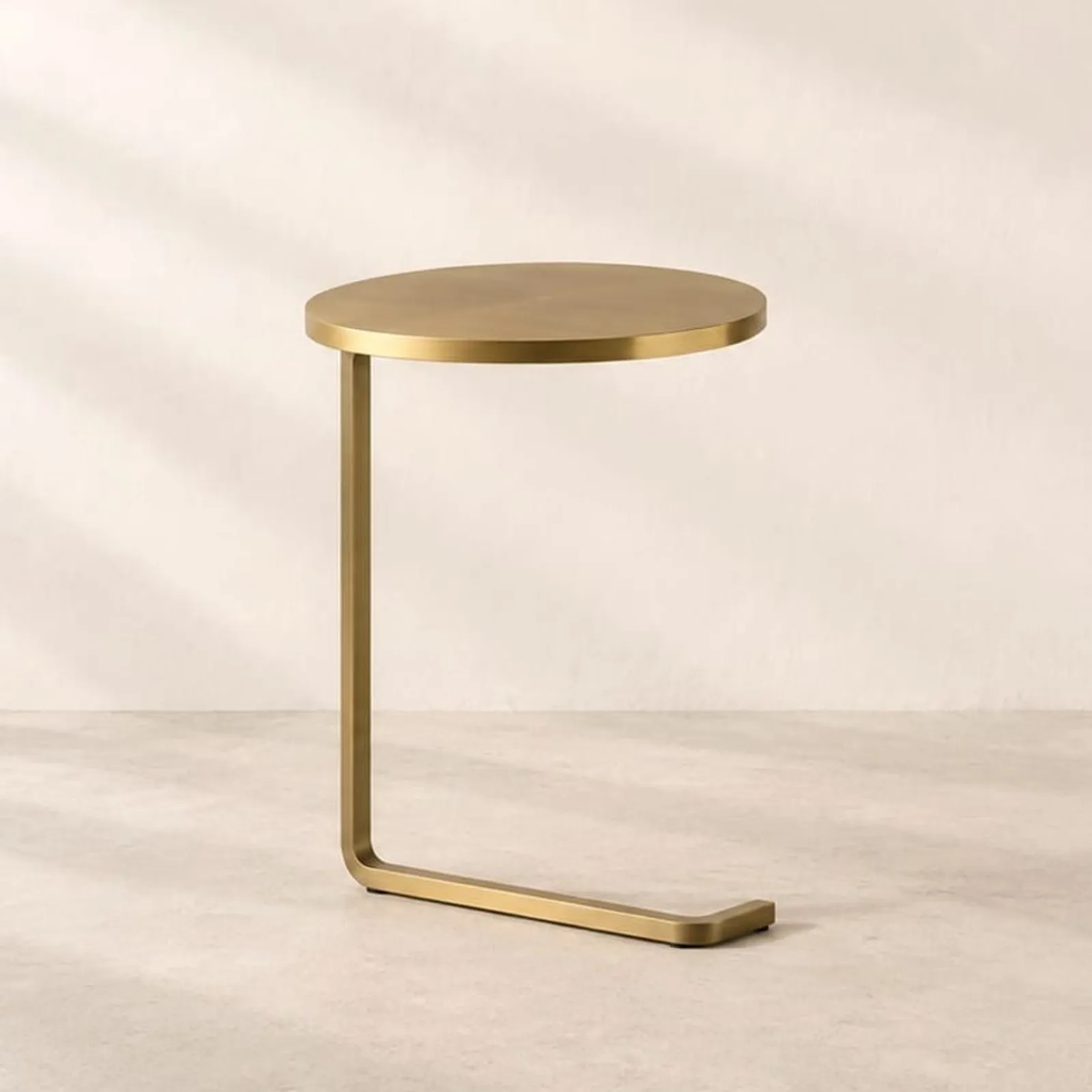 Table d’appoint Kusten ocre III