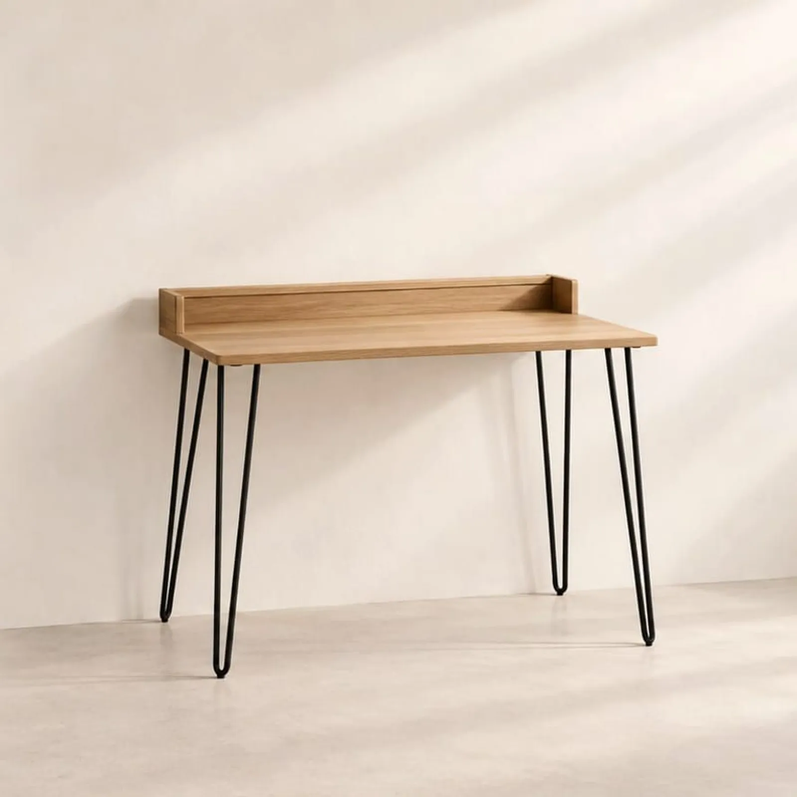 Bureau Malört en chêne