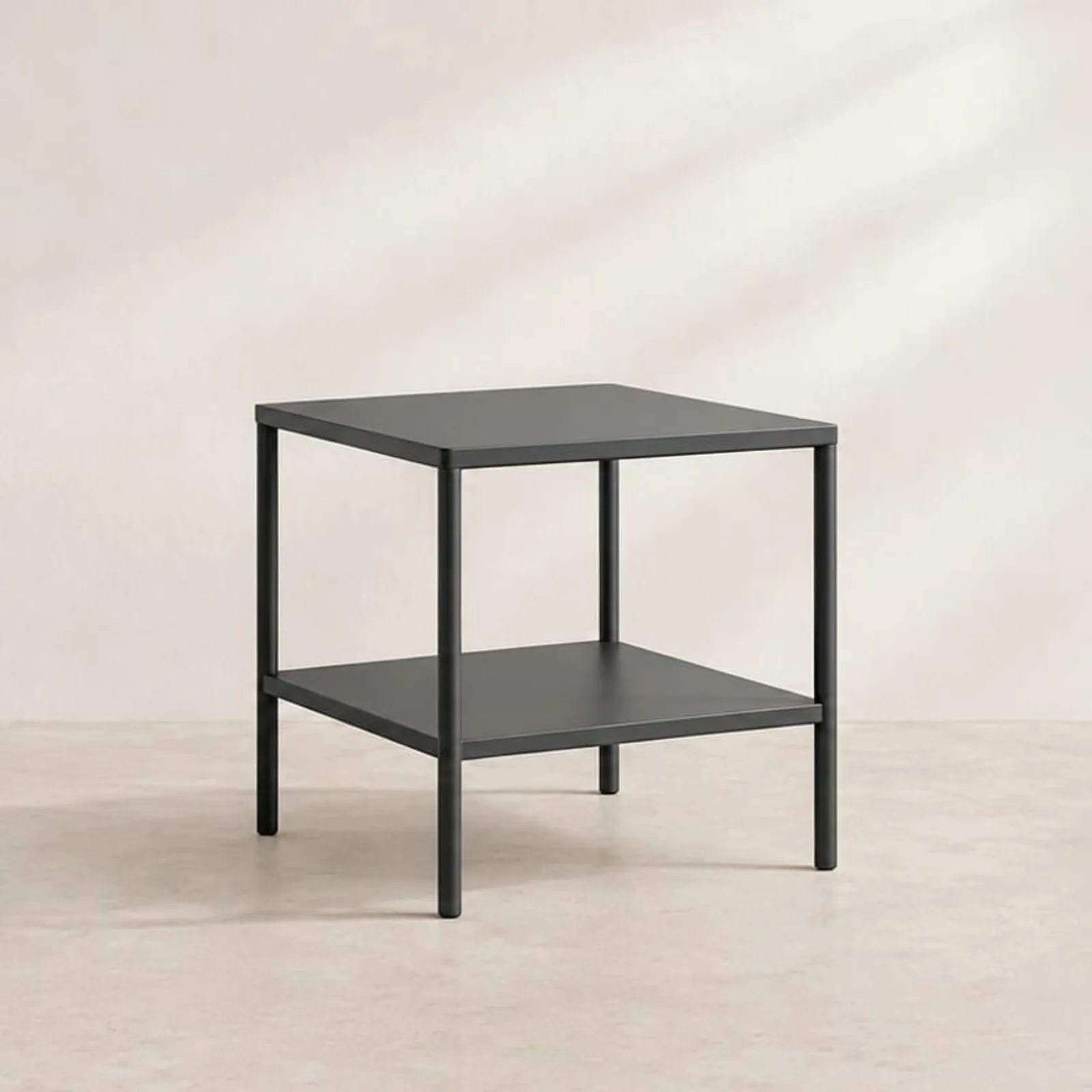 Table d’appoint Kaprifol charbon III
