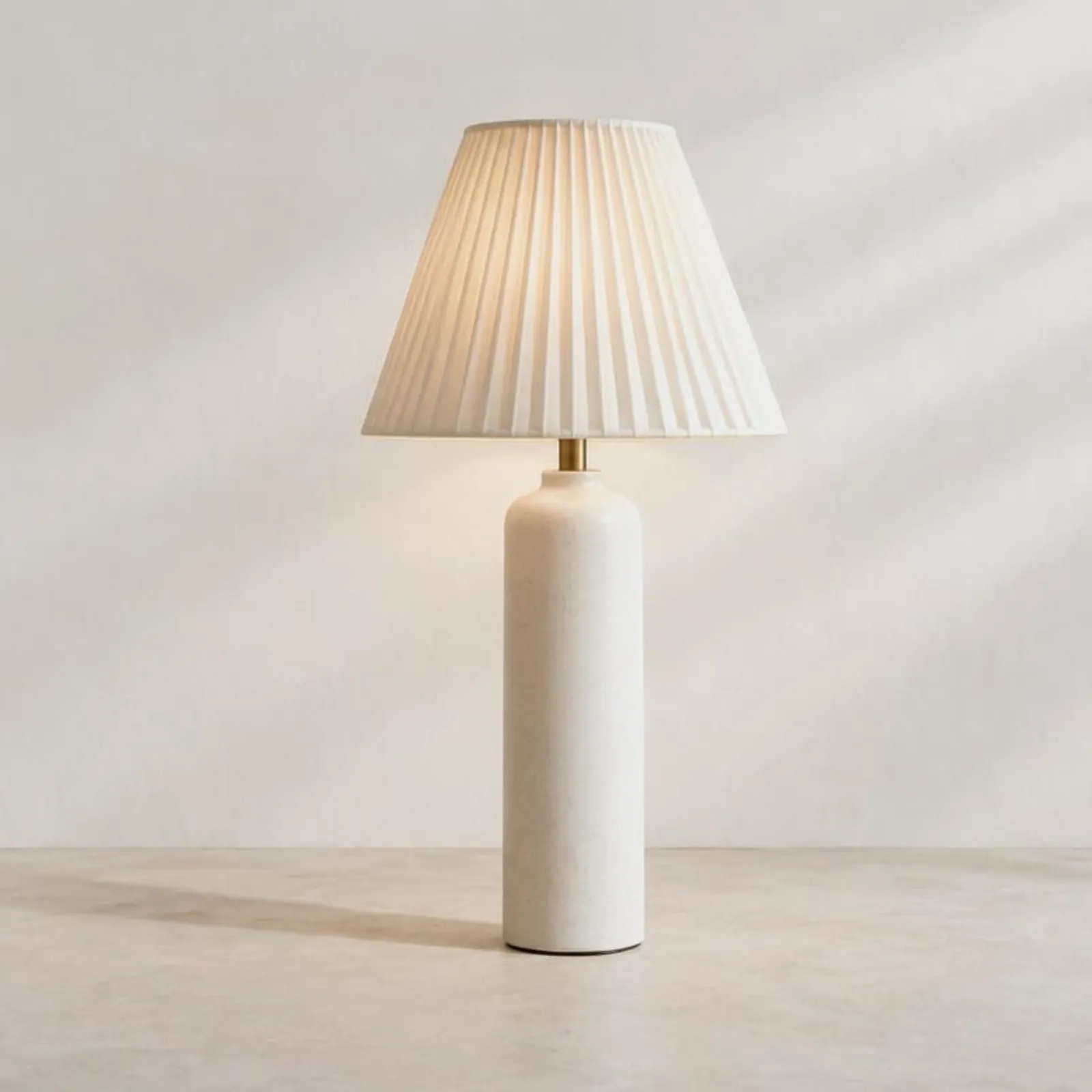 Bordslampa Grund Kritvit - miniatyr 1