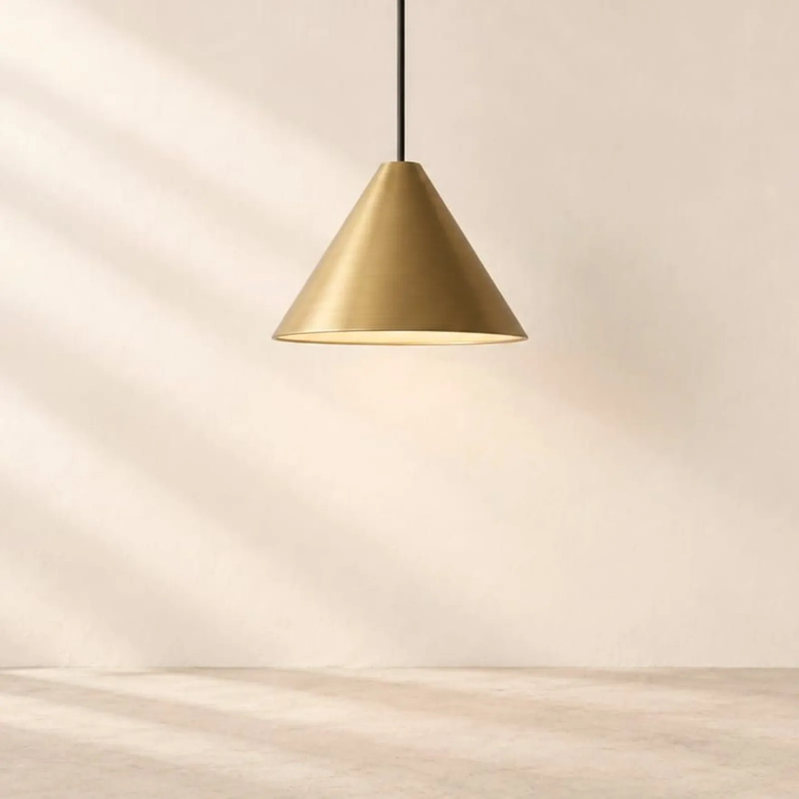 Suspension Nypon ocre II