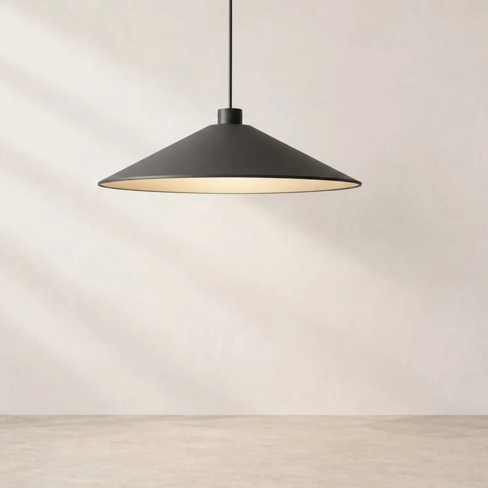 Suspension Hedern charbon - miniature 1