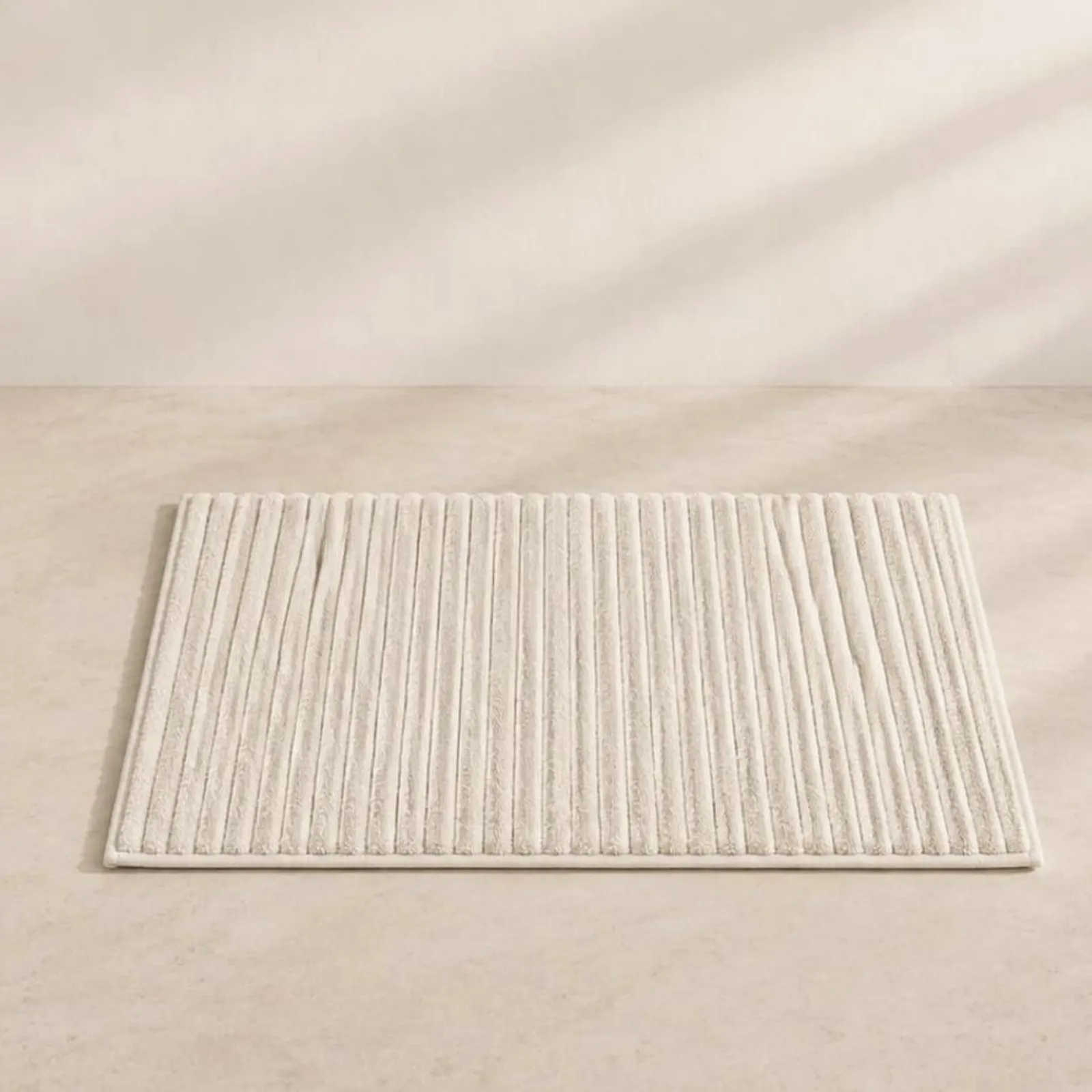 Tapis de bain Holm blanc craie