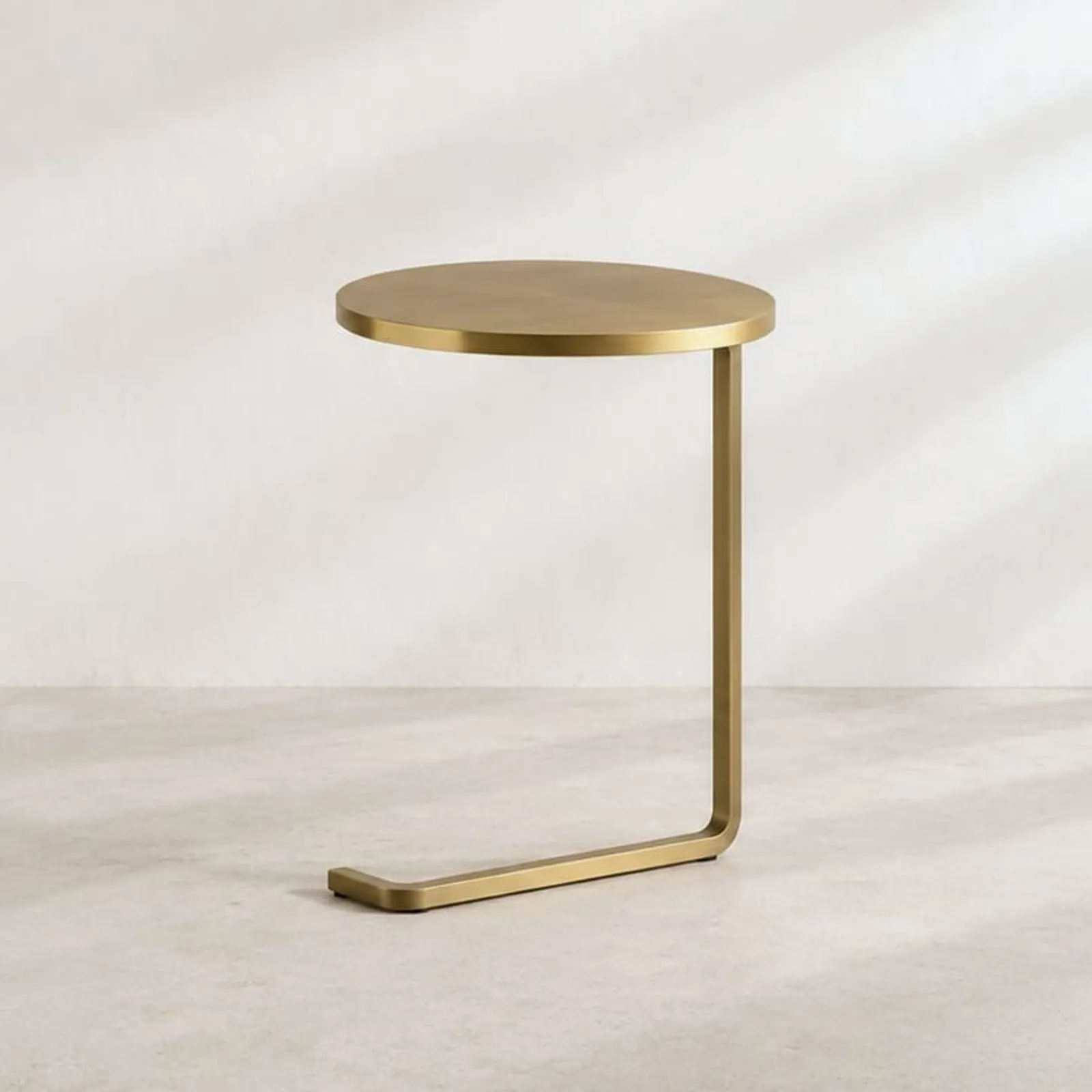 Sidobord Tall