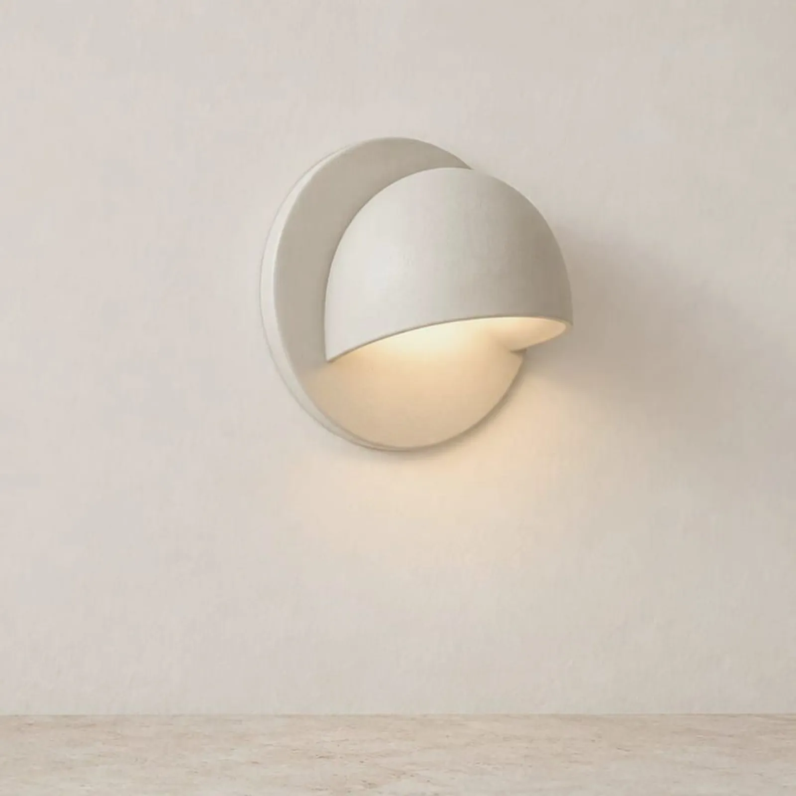 Vägglampa Tall Kritvit - miniatyr 2